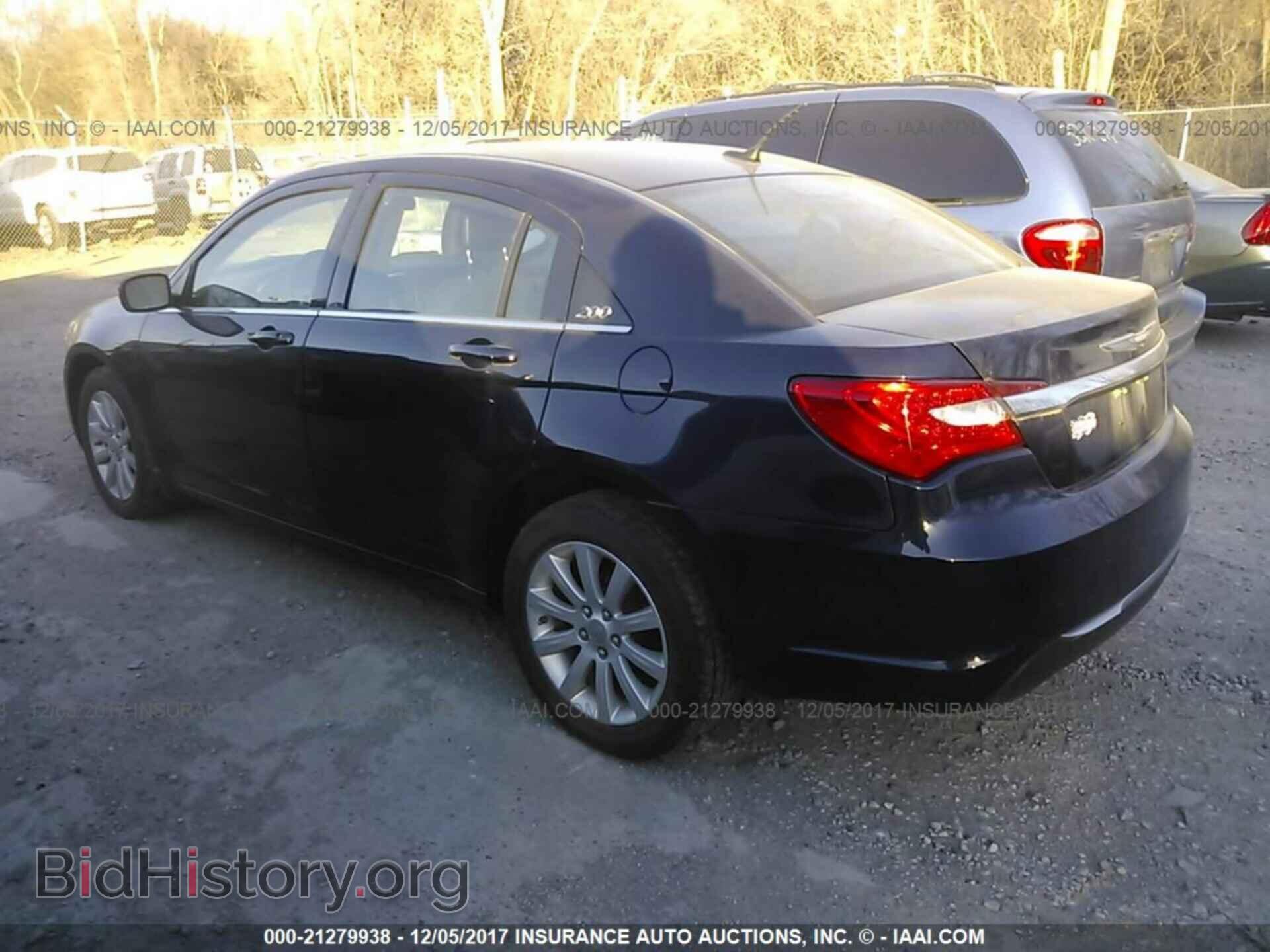 2014 Chrysler 200 - VIN: 1C3CCBBB4EN192620 - Photo 3