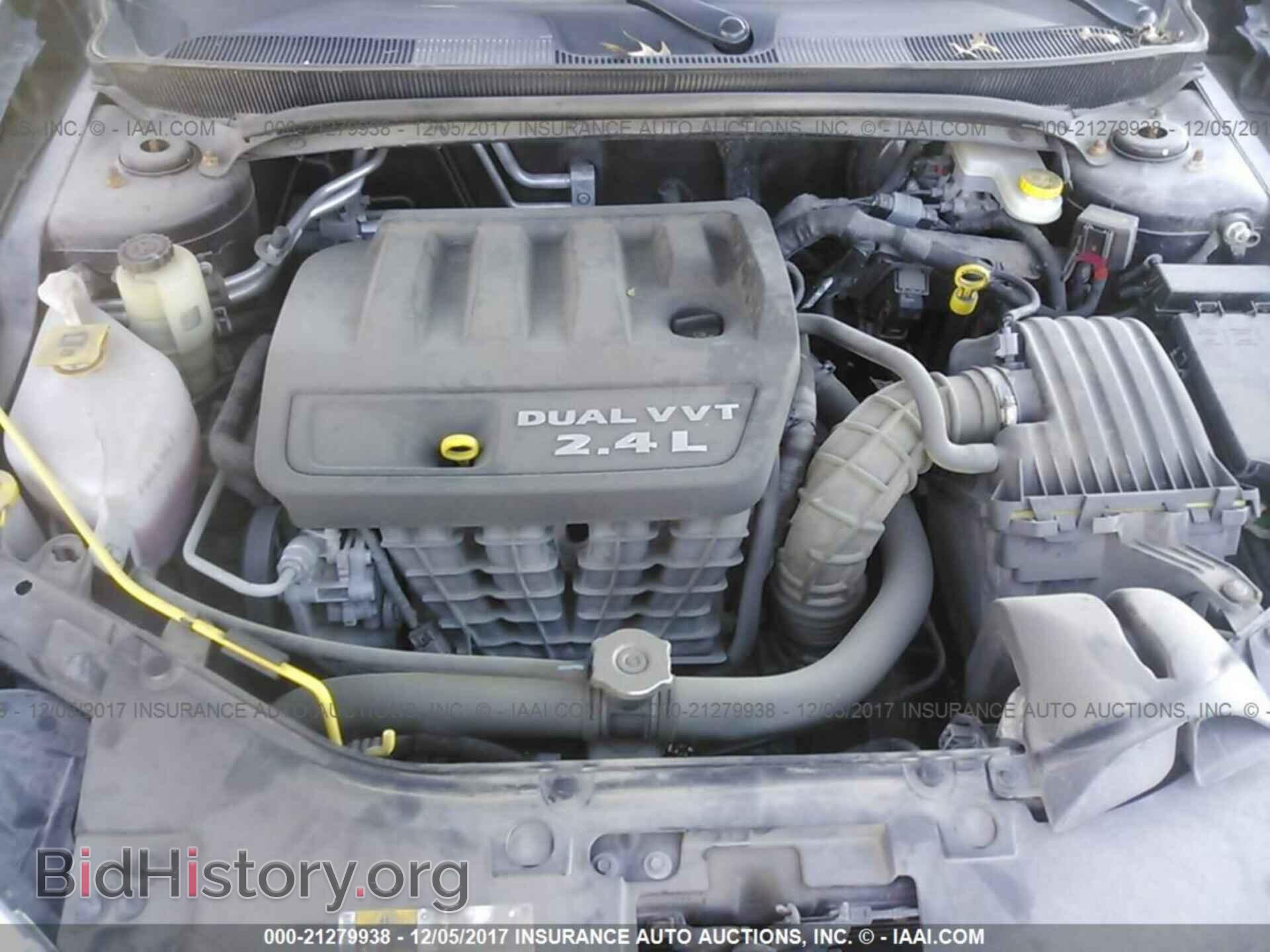 2014 Chrysler 200 - VIN: 1C3CCBBB4EN192620 - Photo 10