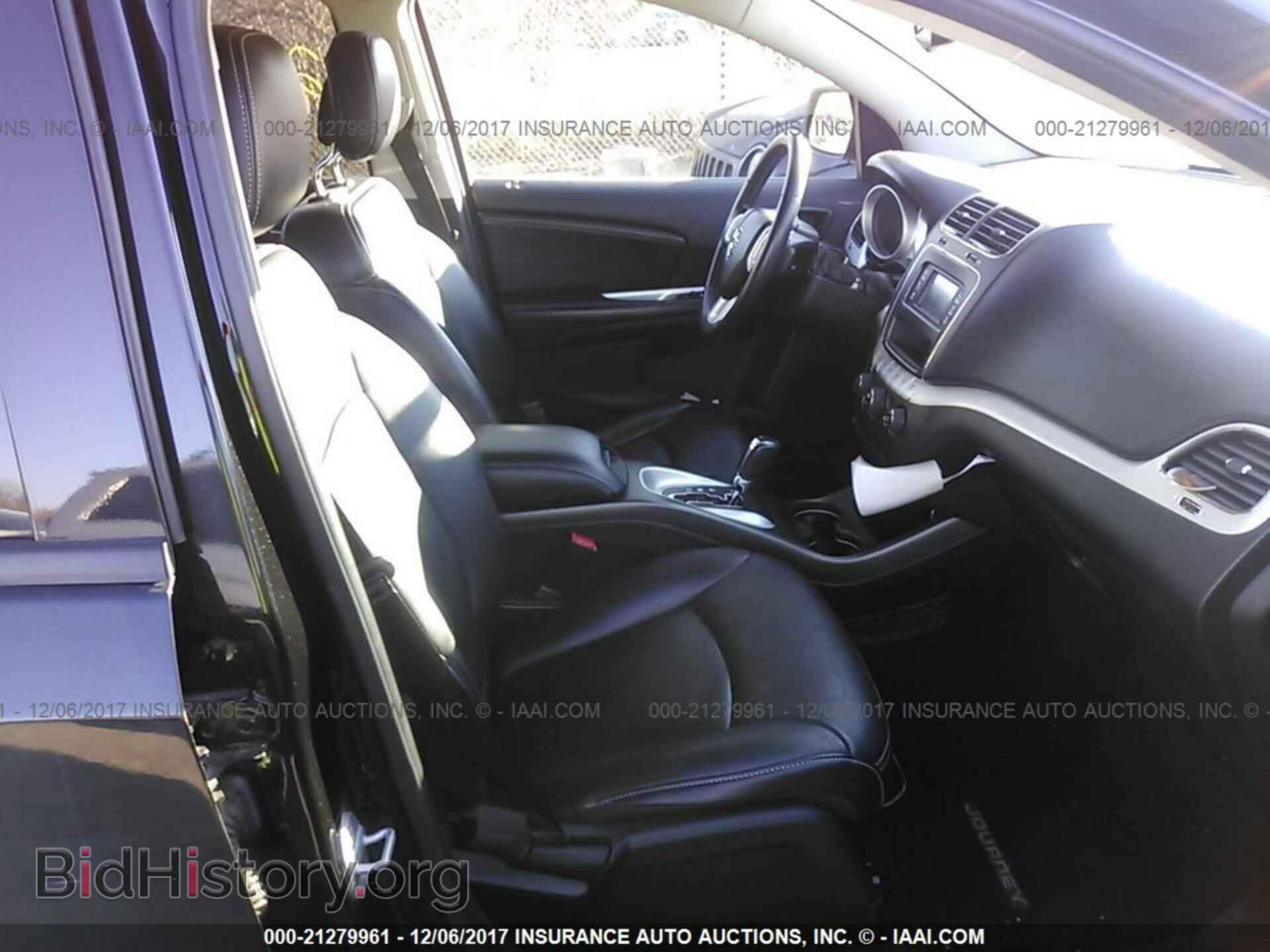 2012 Dodge Journey - VIN: 3C4PDDDG0CT200286 - Photo 5