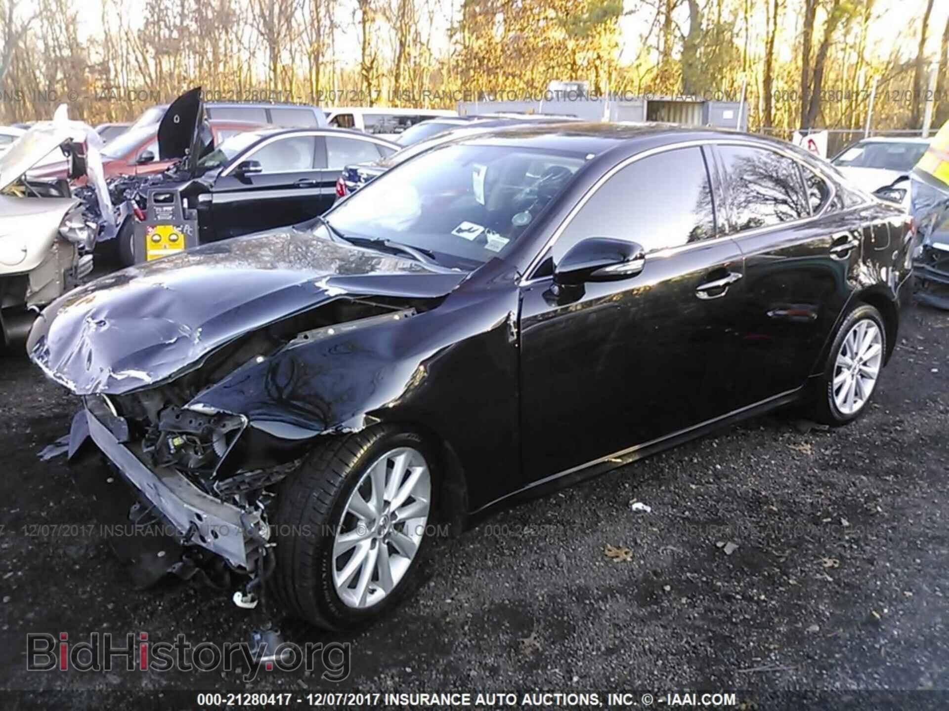 2011 Lexus Is - VIN: JTHBF5C21B5136949 - Фото 2