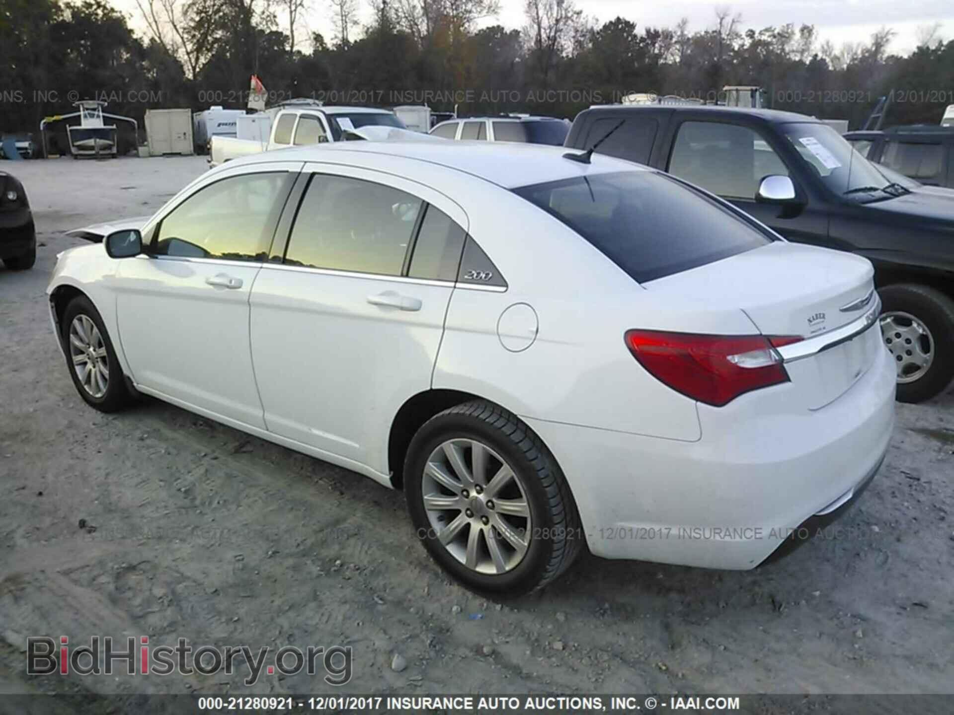 2012 Chrysler 200 - VIN: 1C3CCBBB9CN124679 - Фото 3