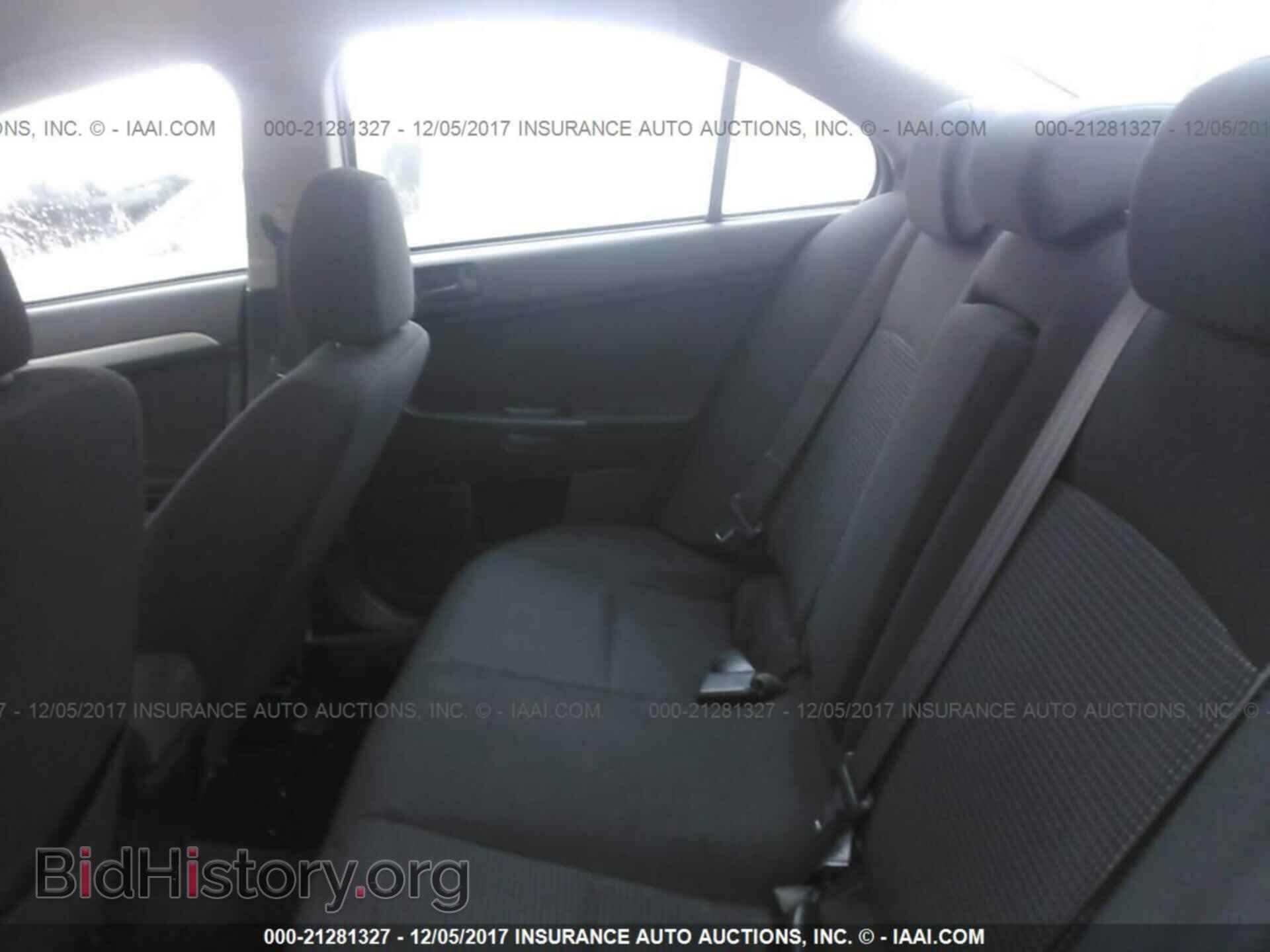2011 Mitsubishi Lancer - VIN: JA32U2FU3BU029893 - Фото 8
