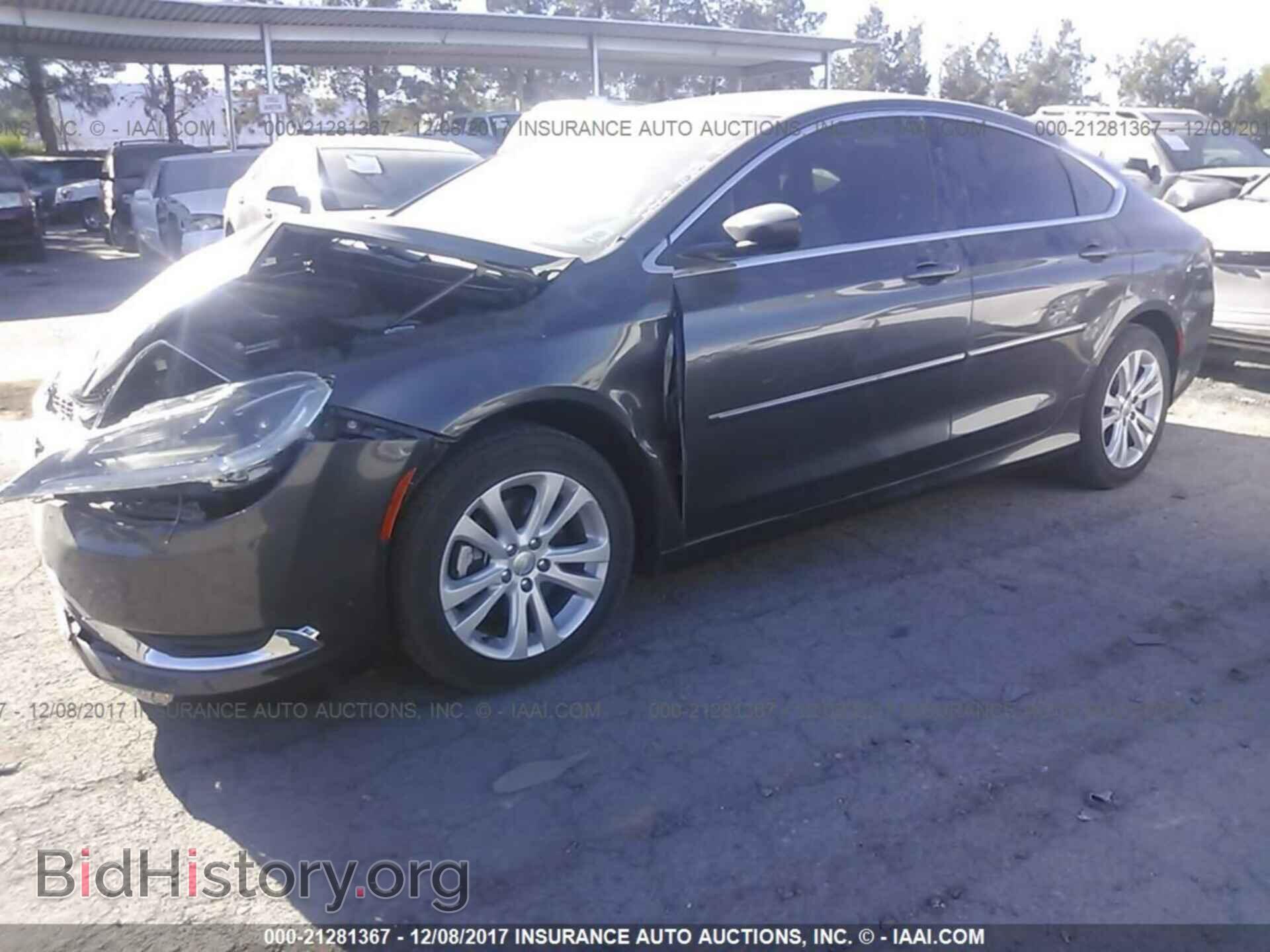 2015 Chrysler 200 - VIN: 1C3CCCAB7FN663006 - Photo 2