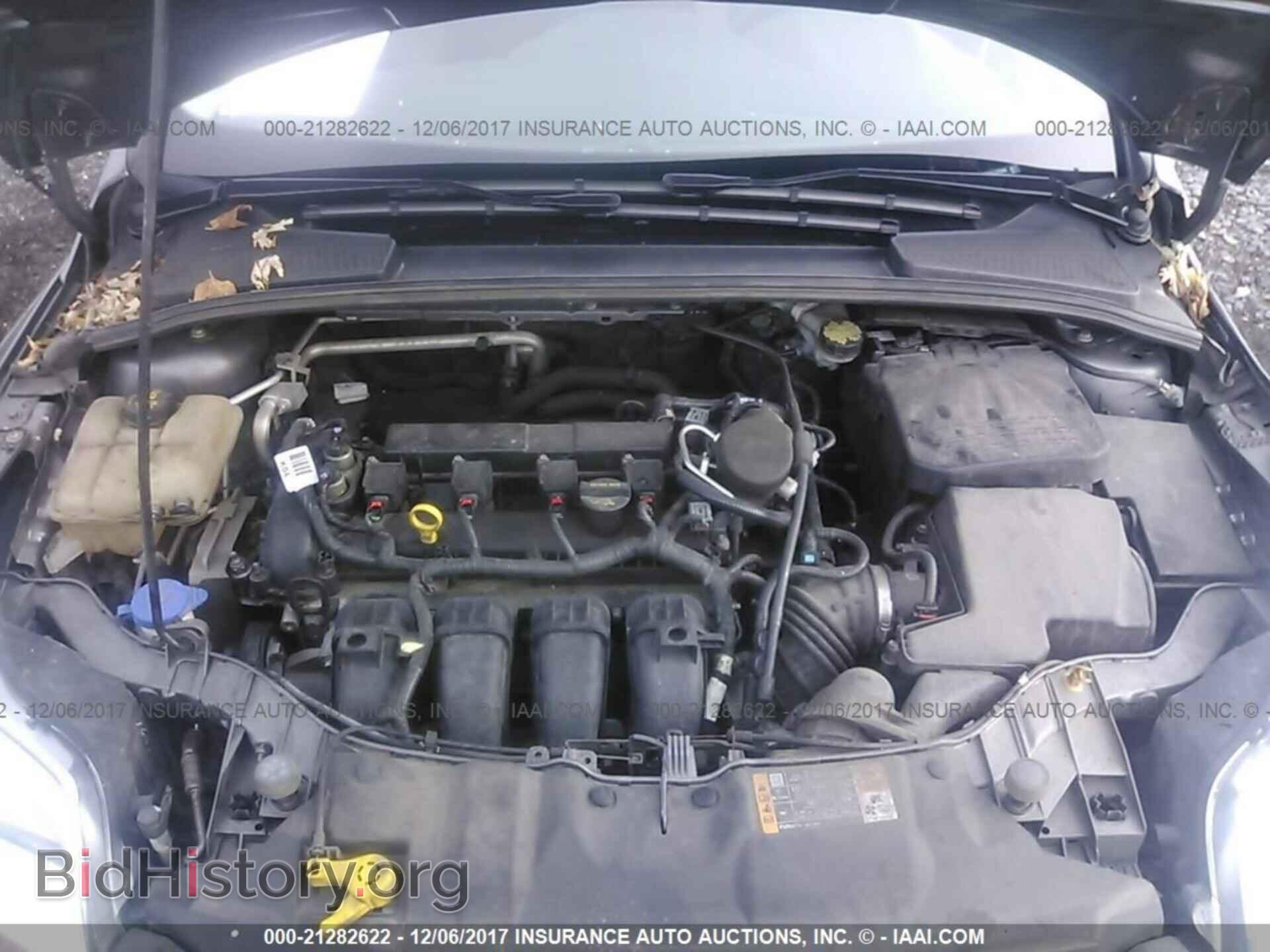 2014 Ford Focus - VIN: 1FADP3F23EL275588 - Photo 10