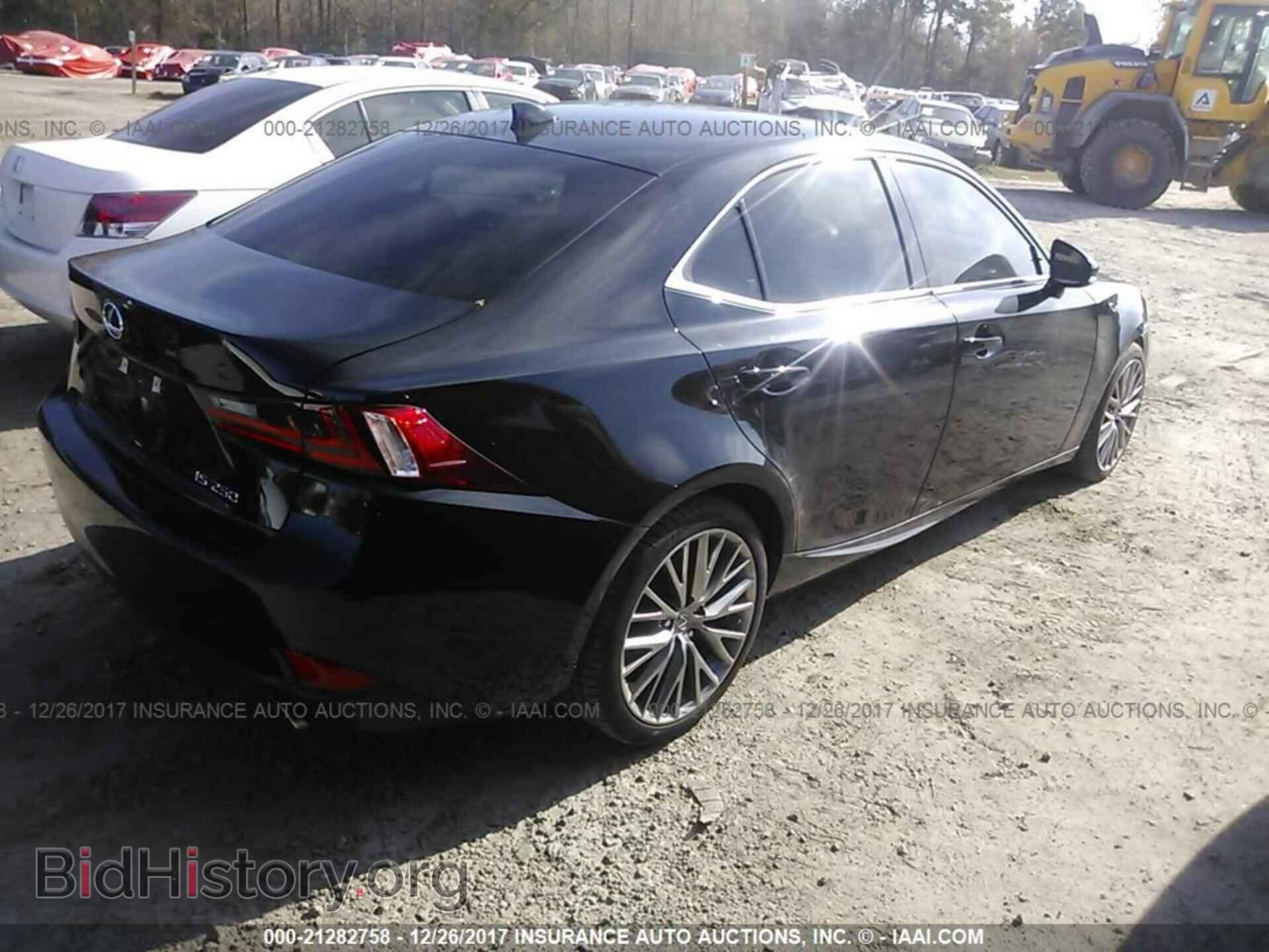 2014 Lexus Is - VIN: JTHBF1D20E5043383 - Photo 4