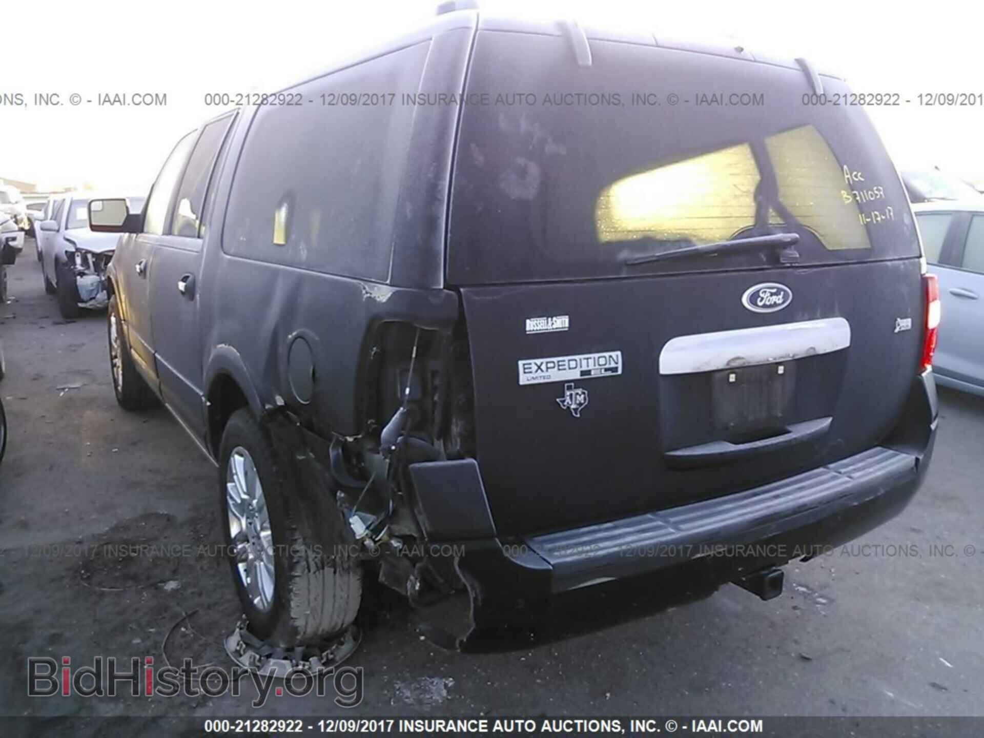 2013 Ford Expedition - VIN: 1FMJK1K52DEF69529 - Фото 3