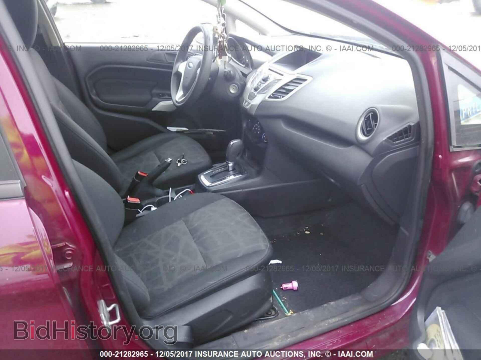 2011 Ford Fiesta - VIN: 3FADP4EJ7BM129784 - Фото 5
