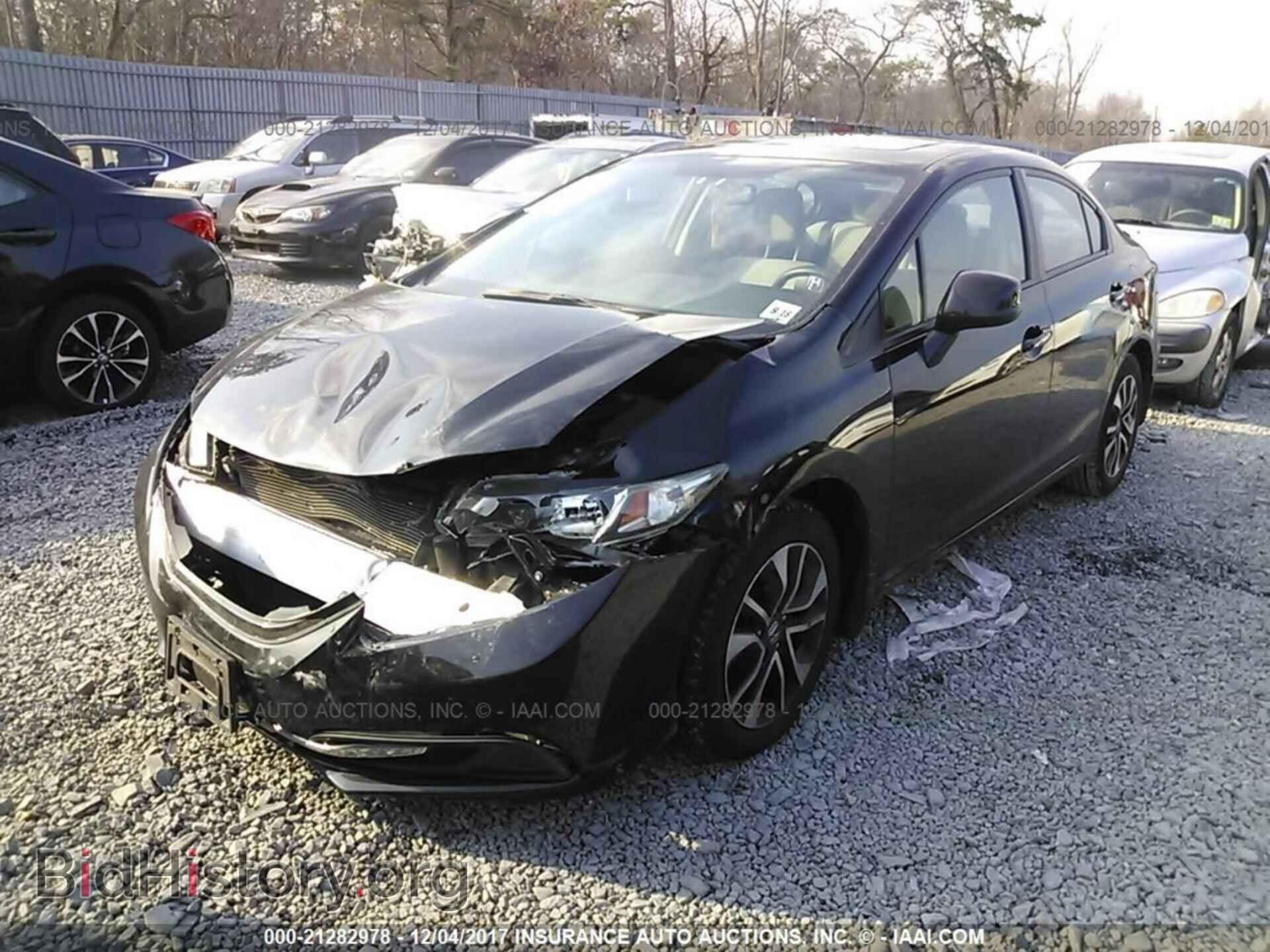 2013 Honda Civic - VIN: 19XFB2F8XDE203696 - Фото 2