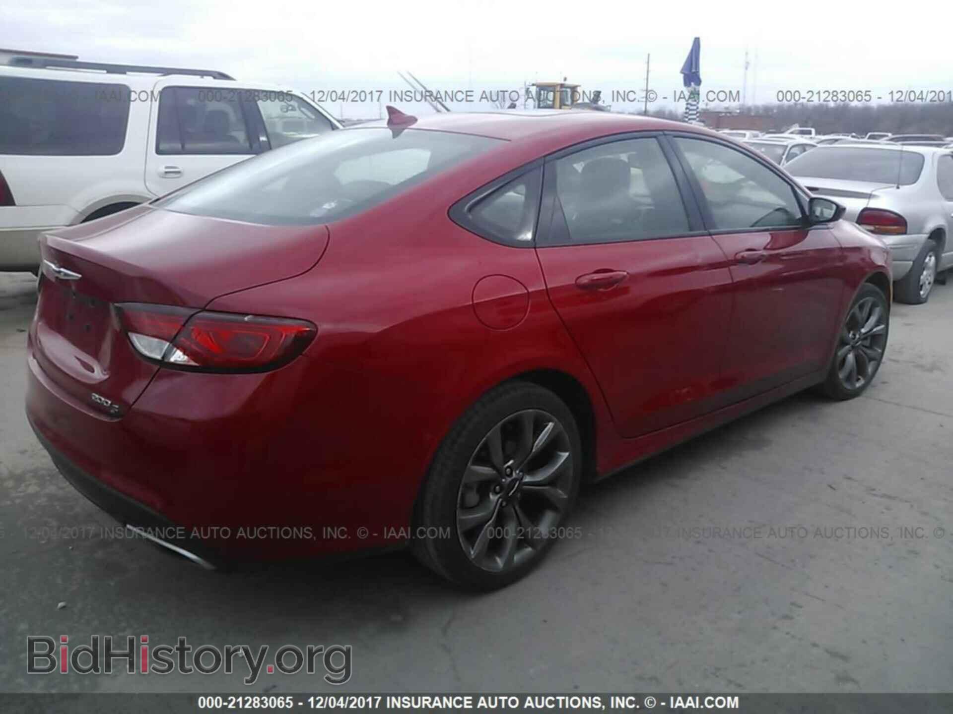 2016 Chrysler 200 - VIN: 1C3CCCBB3GN151971 - Фото 4