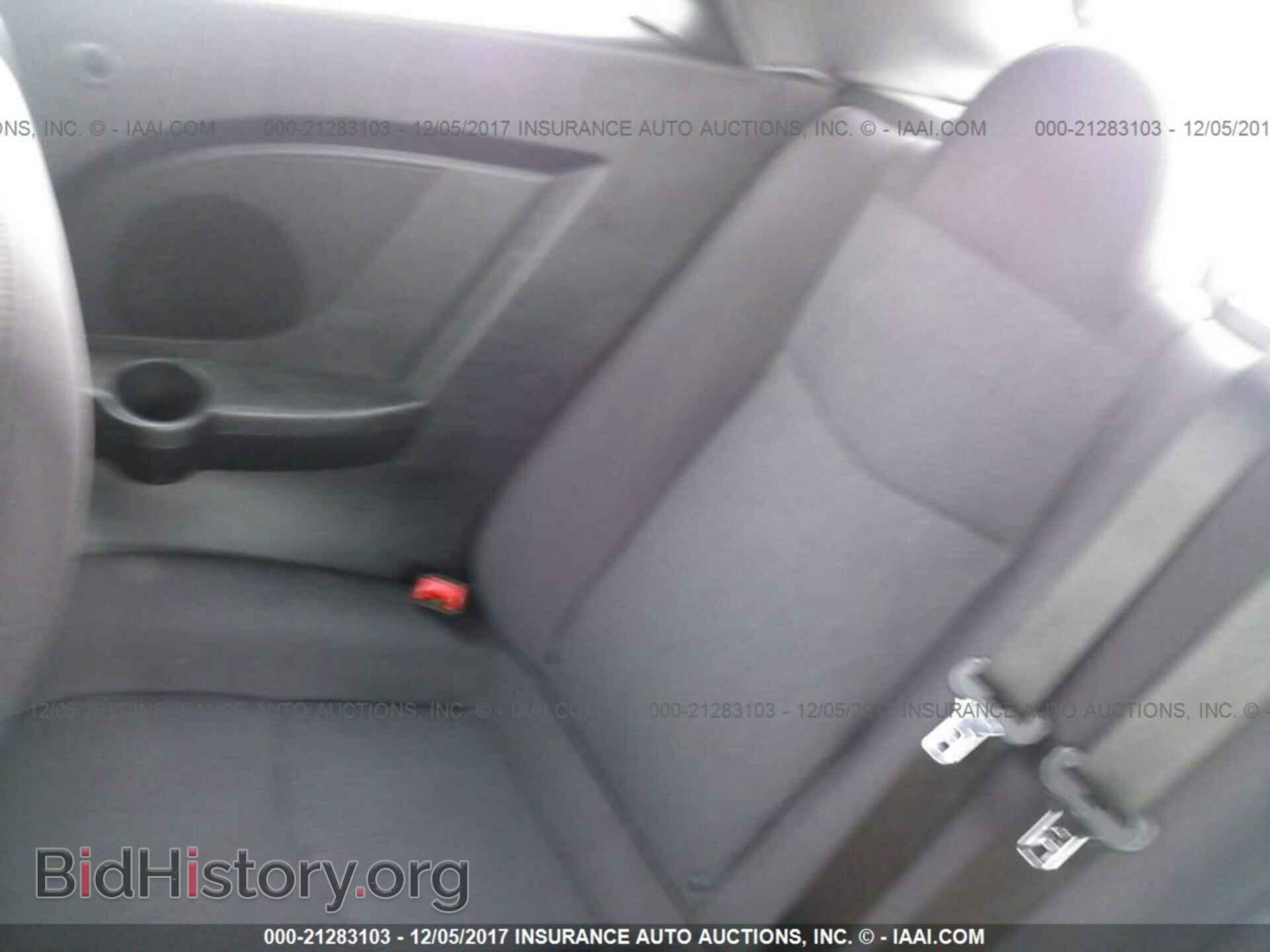 2013 Chrysler 200 - VIN: 1C3BCBEB4DN635418 - Photo 8