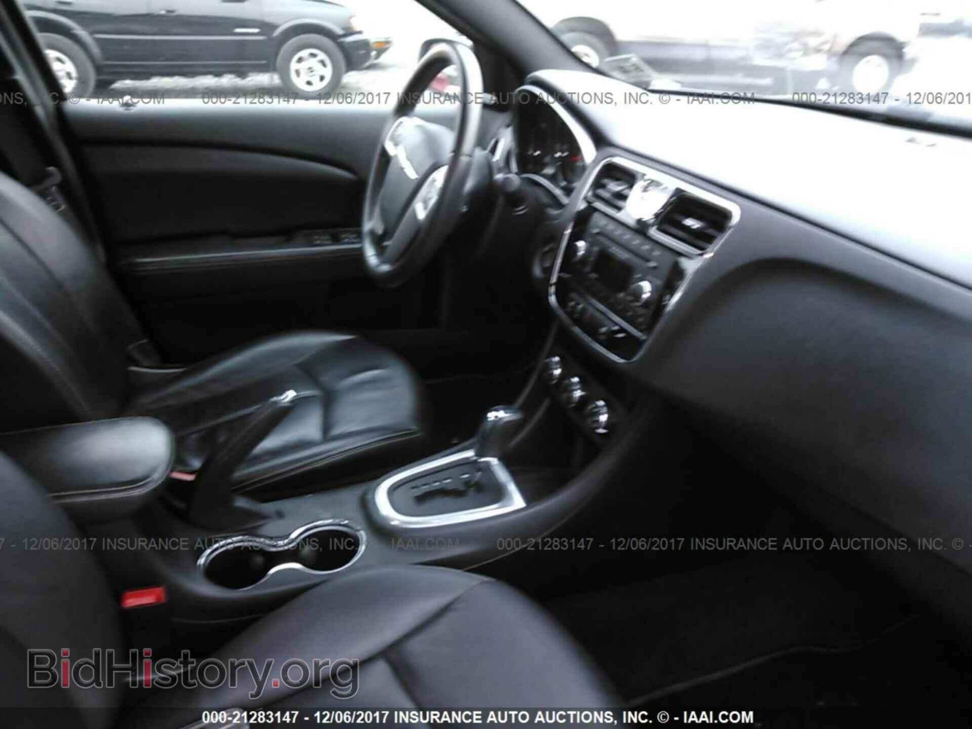 2013 Chrysler 200 - VIN: 1C3CCBCG1DN657234 - Фото 5