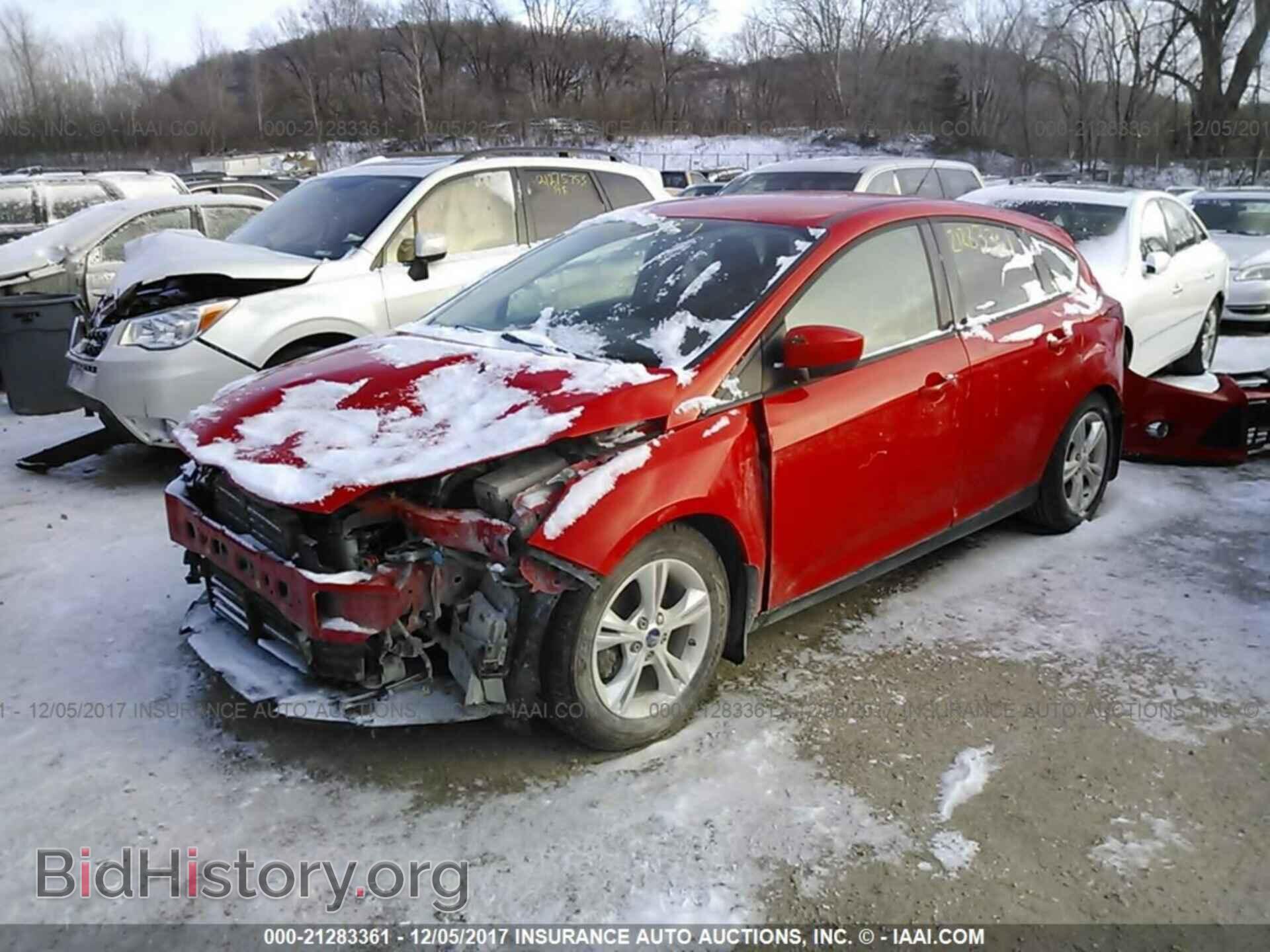 2012 Ford Focus - VIN: 1FAHP3K24CL224315 - Фото 2