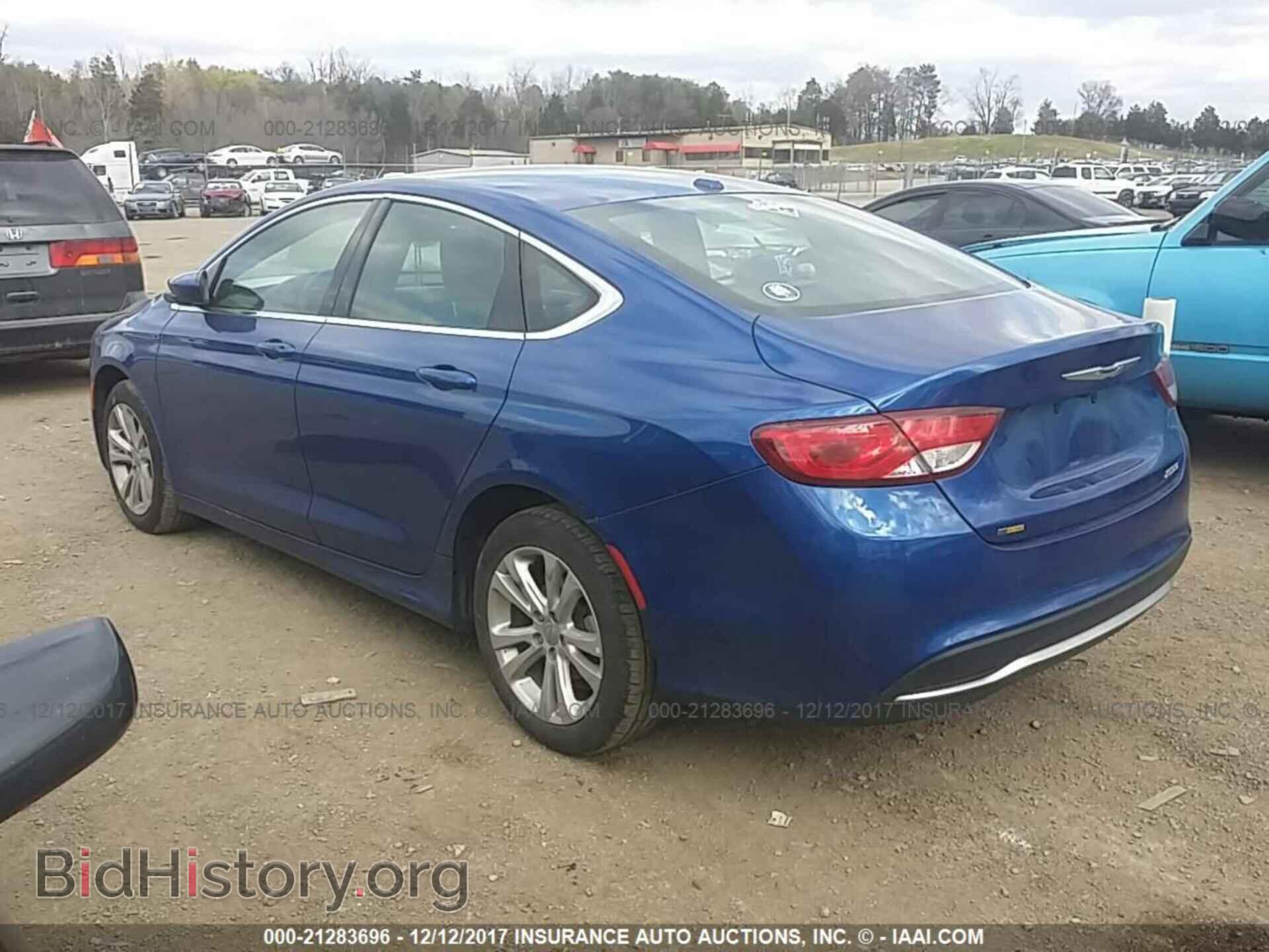 2015 Chrysler 200 - VIN: 1C3CCCABXFN745375 - Фото 3