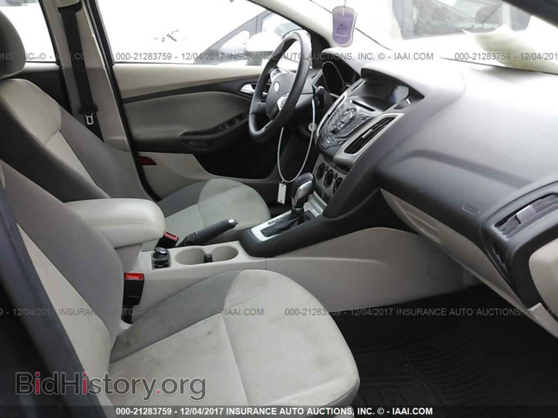 2014 Ford Focus - VIN: 1FADP3F20EL462593 - Фото 5