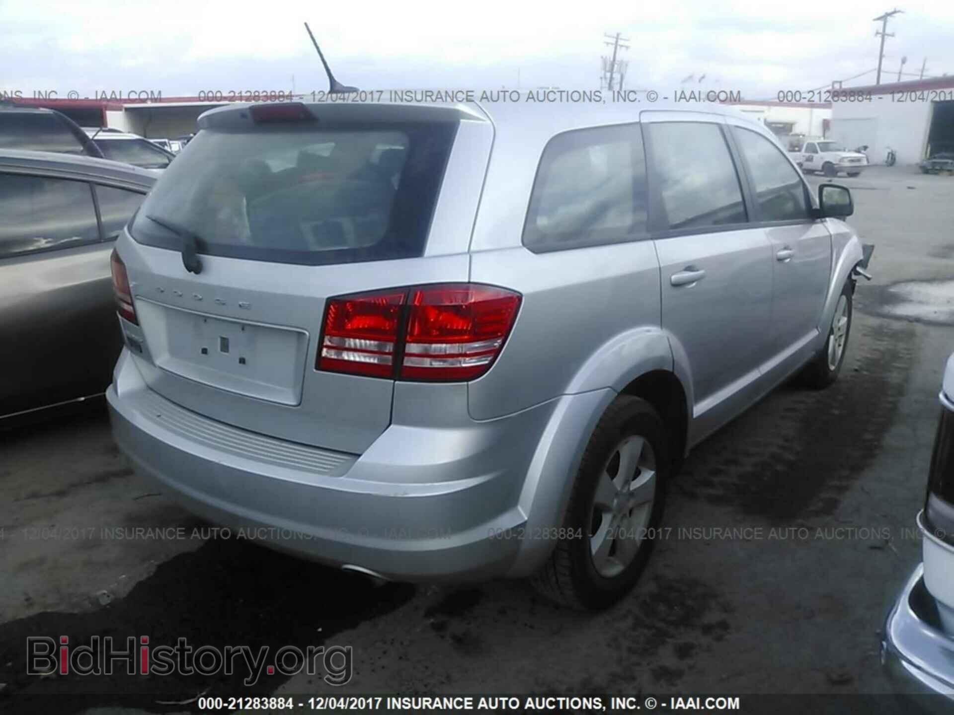 2013 Dodge Journey - VIN: 3C4PDCAB2DT555612 - Фото 4