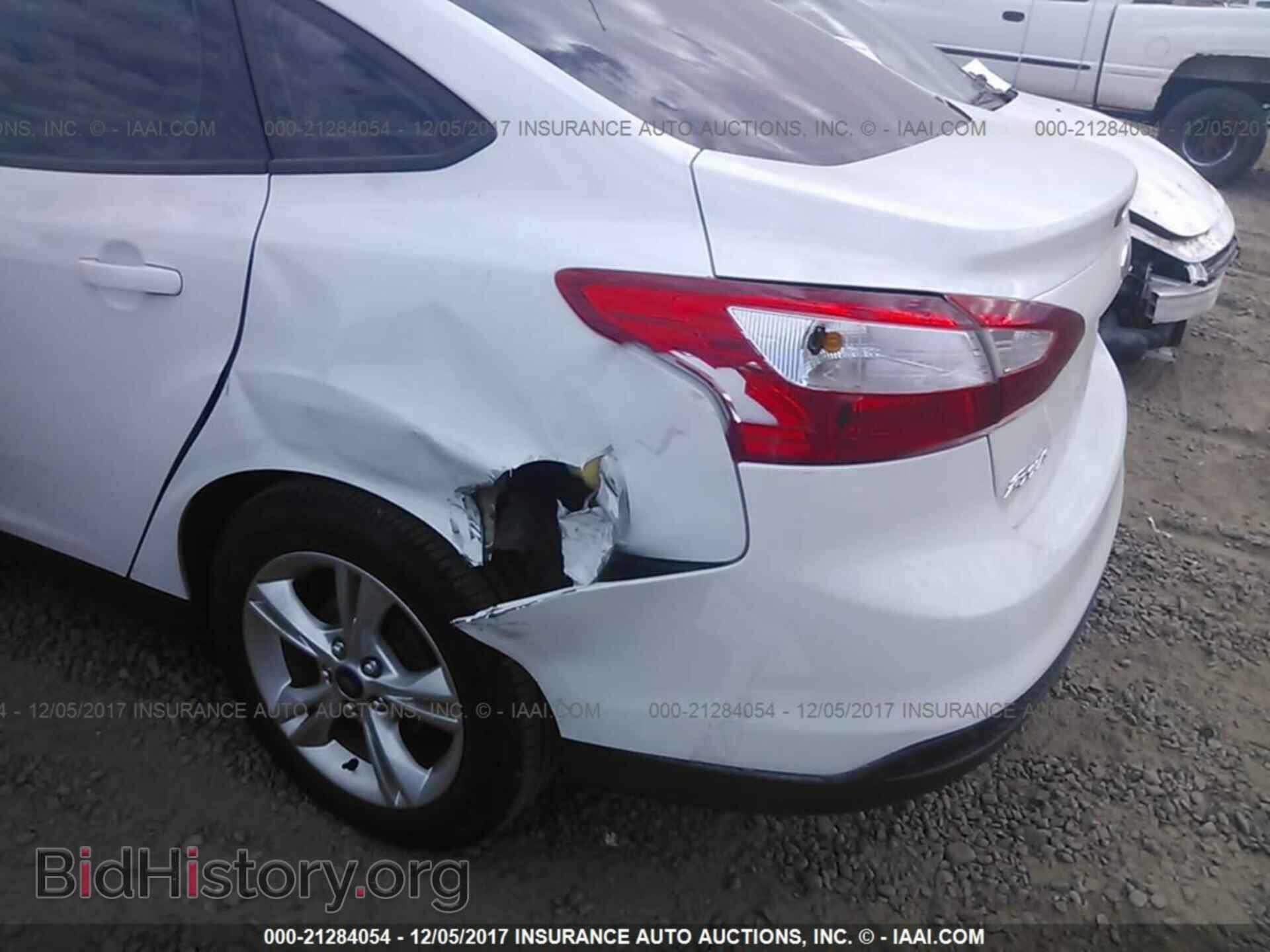 2014 Ford Focus - VIN: 1FADP3F2XEL210821 - Photo 6