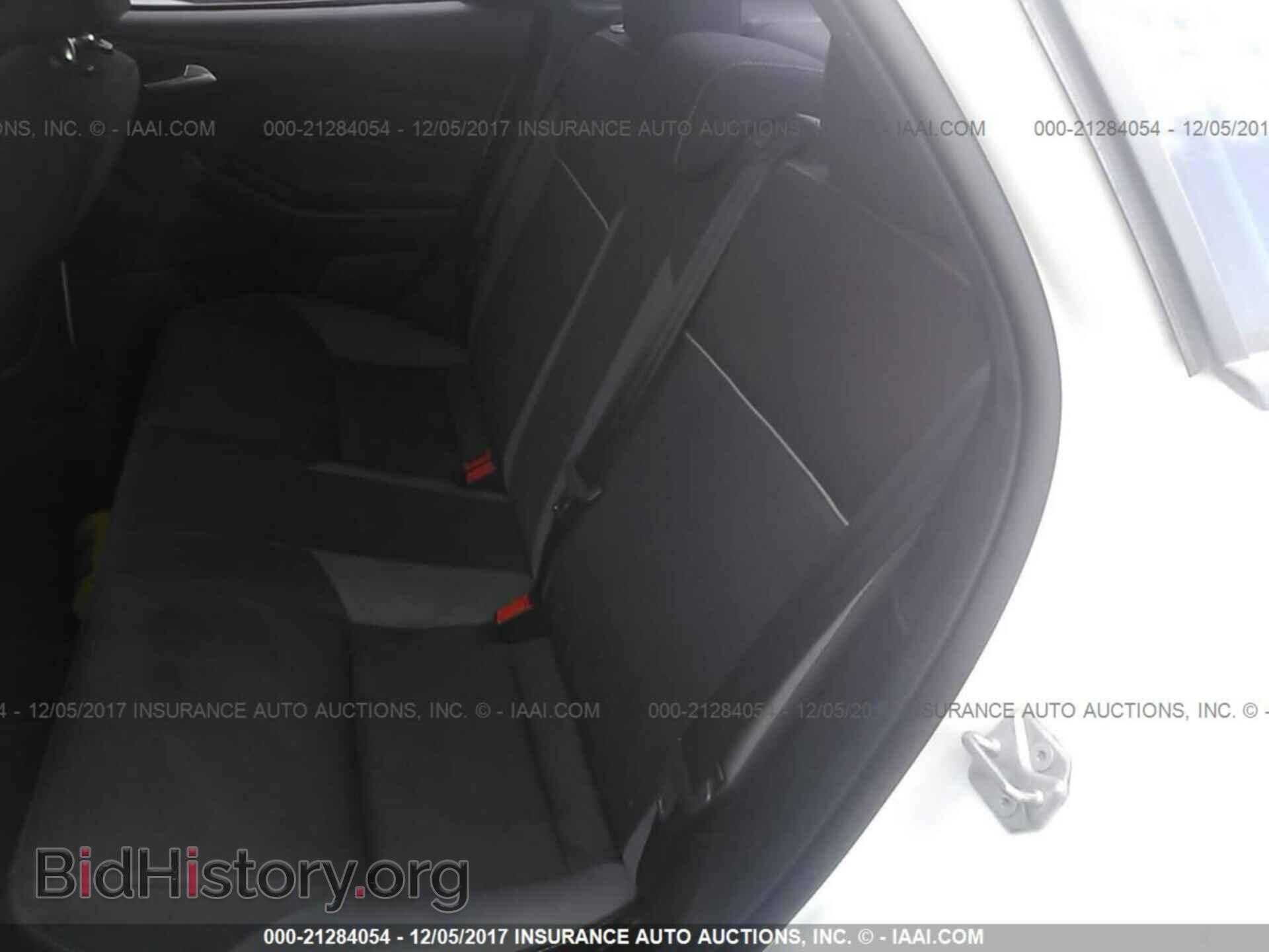 2014 Ford Focus - VIN: 1FADP3F2XEL210821 - Photo 8