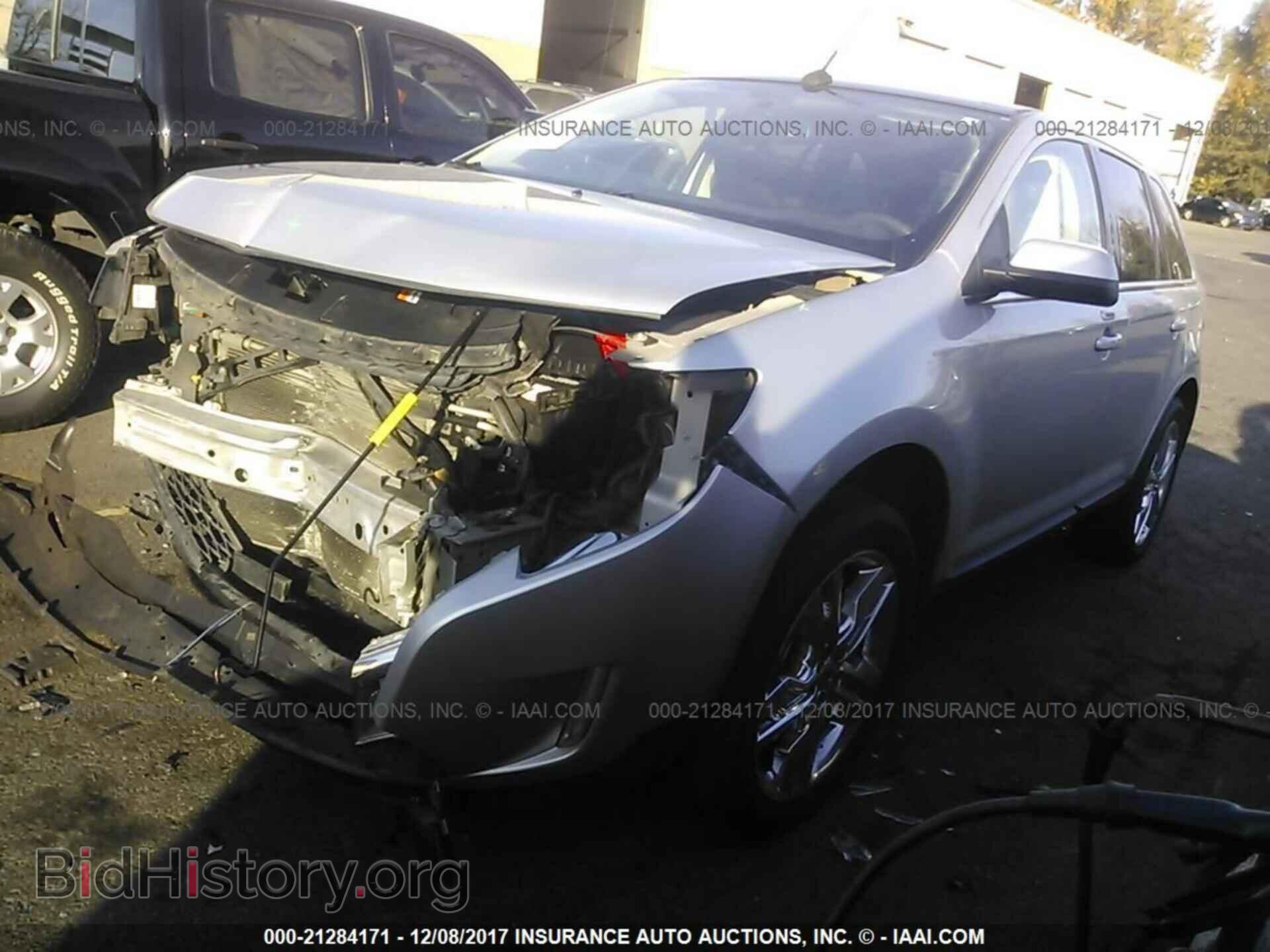 2011 Ford Edge - VIN: 2FMDK4KC5BBB18469 - Photo 2