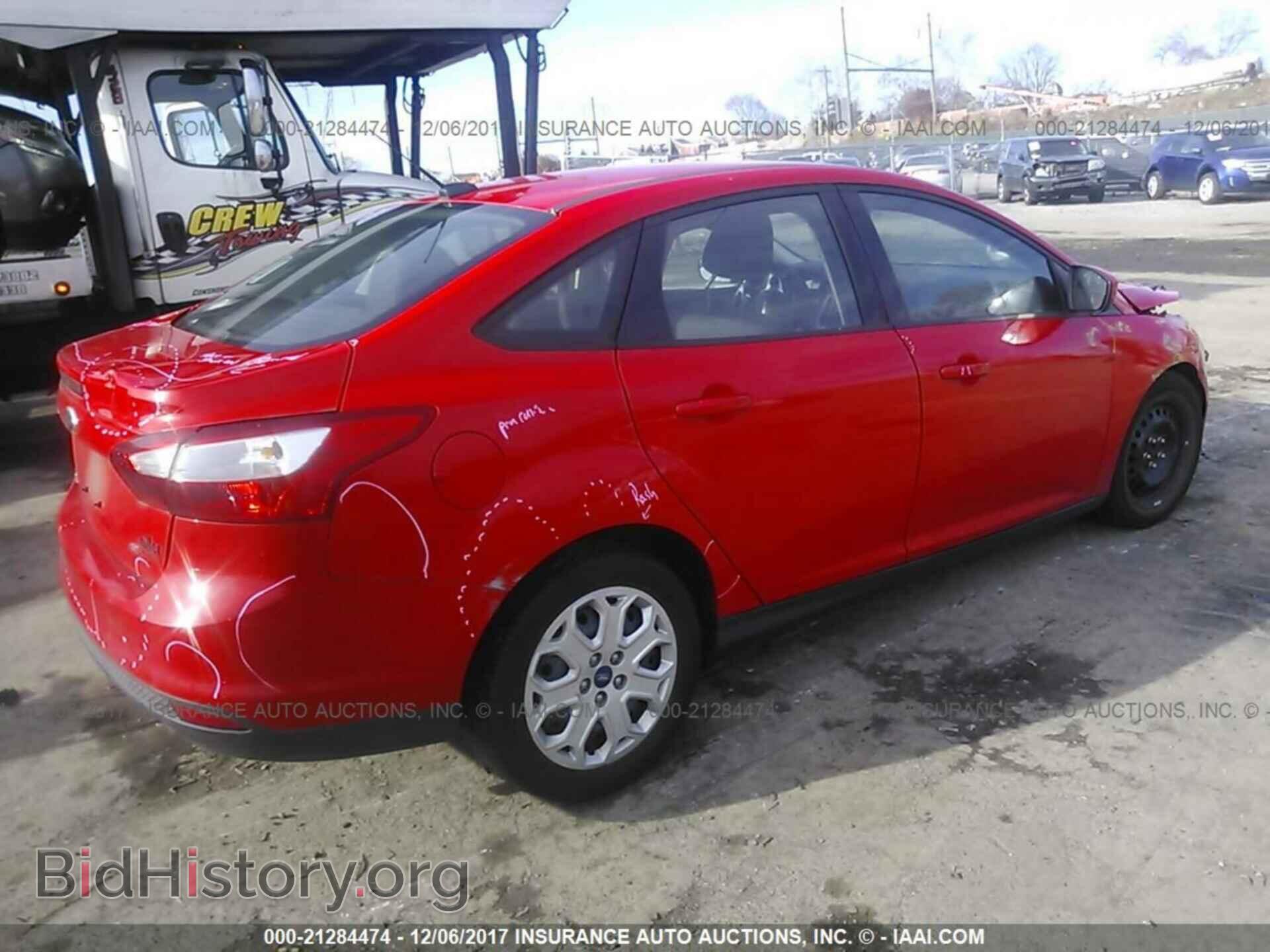 2012 Ford Focus - VIN: 1FAHP3F20CL196135 - Фото 4