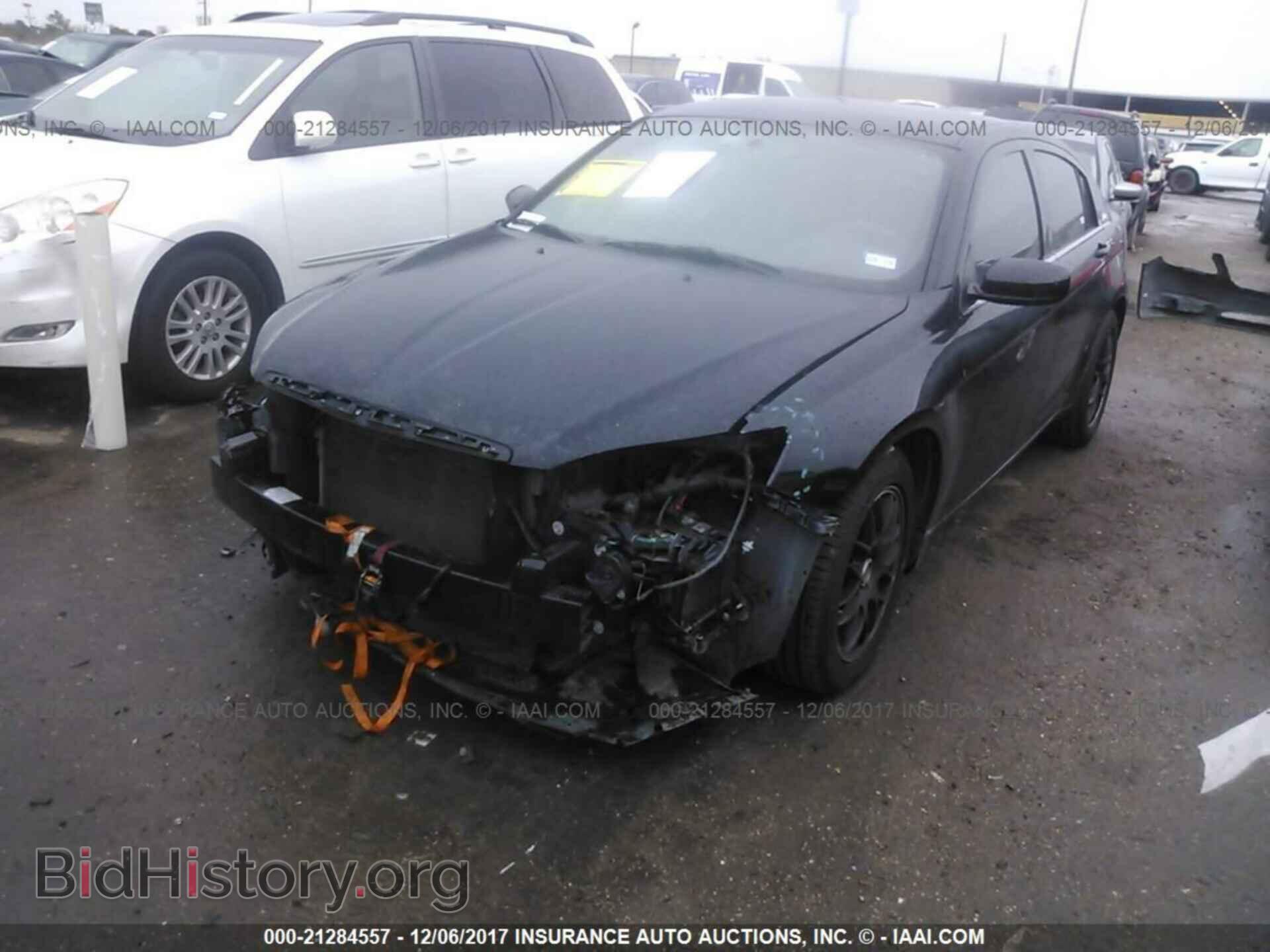 2012 Chrysler 200 - VIN: 1C3CCBAB9CN145176 - Фото 2