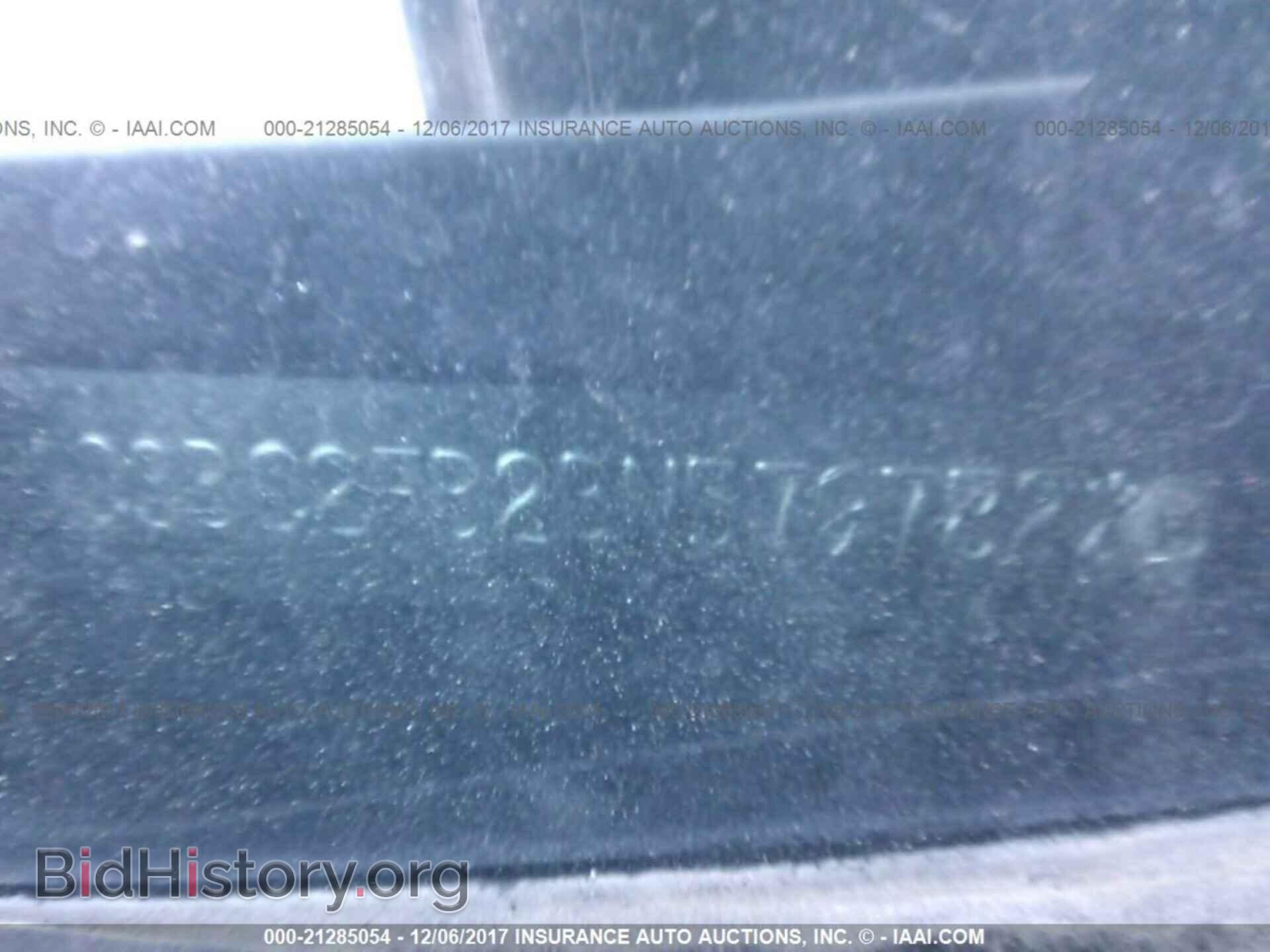2011 Chrysler 200 - VIN: 1C3BC2FB2BN579782 - Фото 9