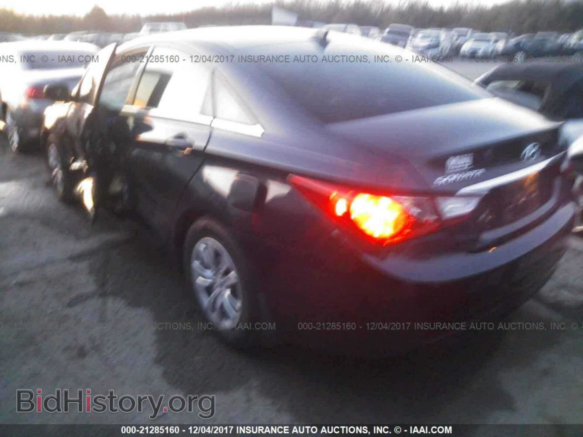2012 Hyundai Sonata - VIN: 5NPEB4AC6CH416089 - Photo 3
