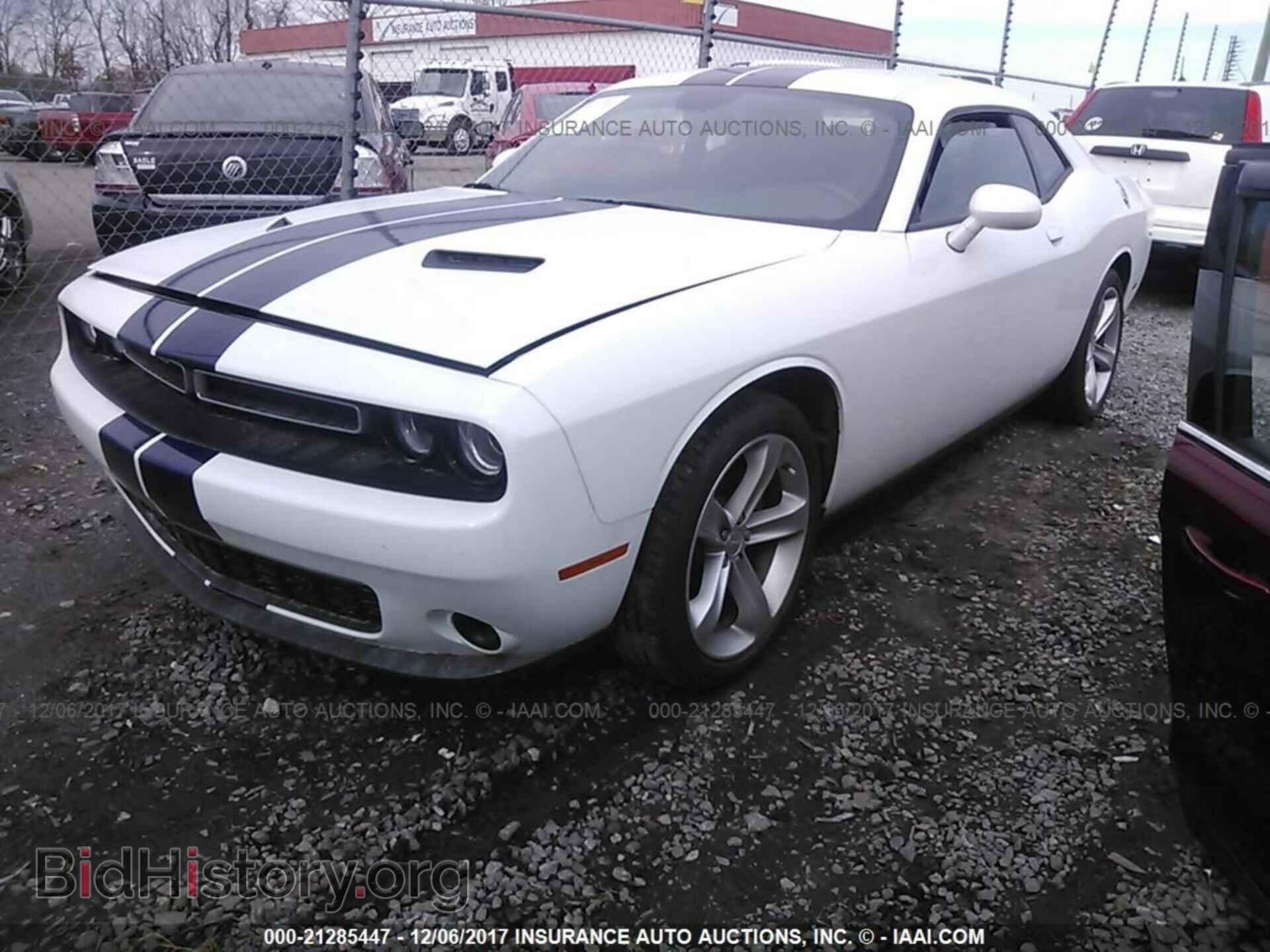2016 Dodge Challenger - VIN: 2C3CDZAG4GH245539 - Photo 2