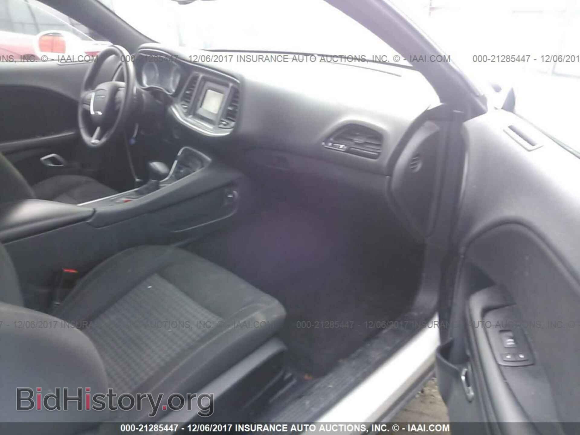 2016 Dodge Challenger - VIN: 2C3CDZAG4GH245539 - Photo 5