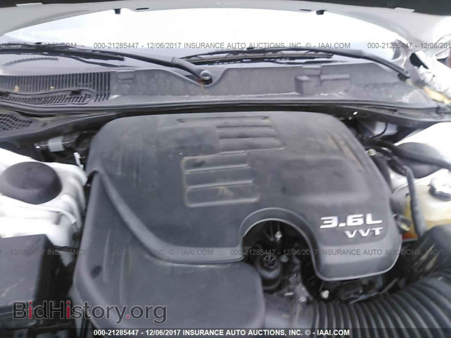 2016 Dodge Challenger - VIN: 2C3CDZAG4GH245539 - Photo 10