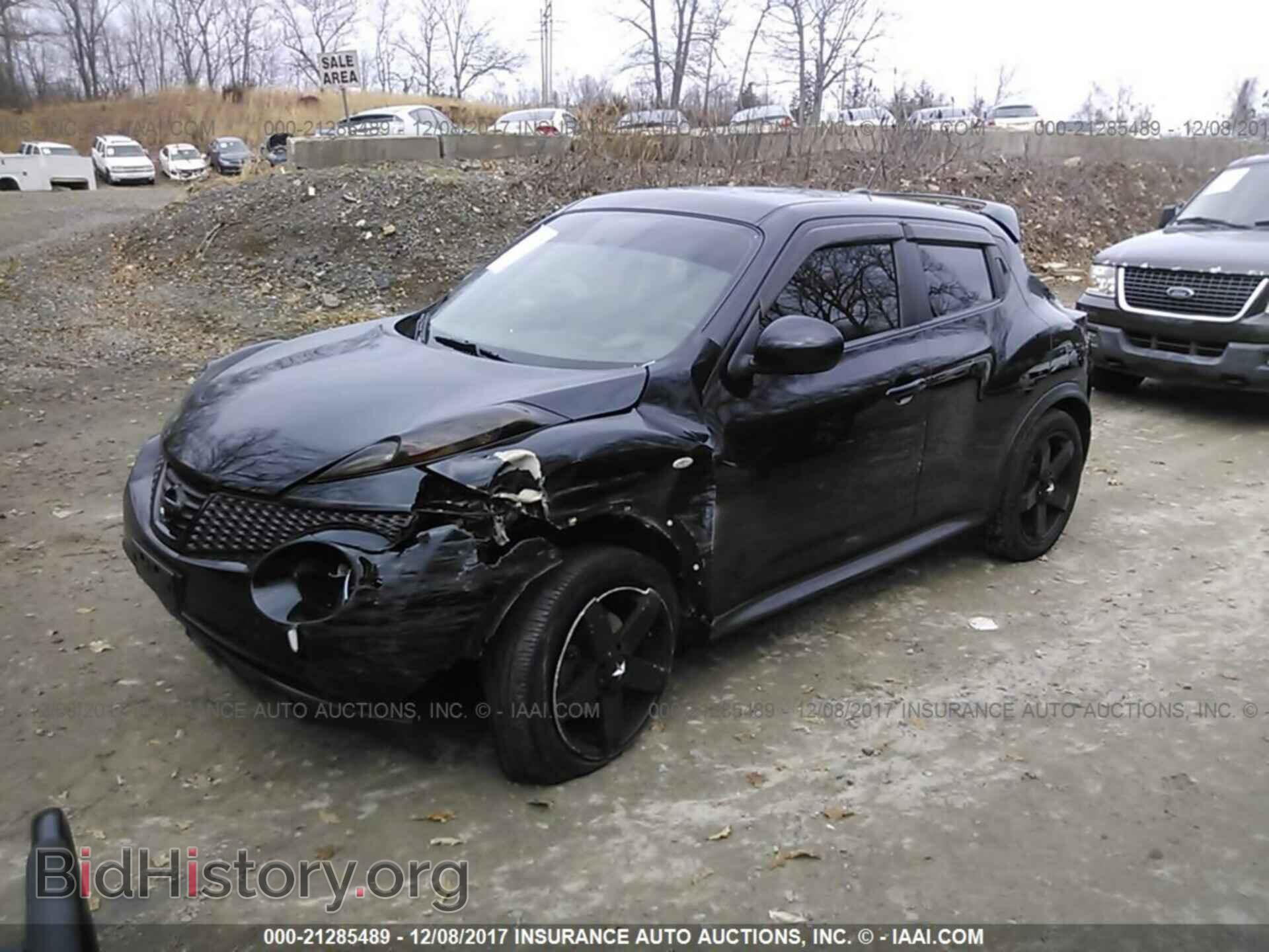 2011 Nissan Juke - VIN: JN8AF5MVXBT023345 - Фото 2