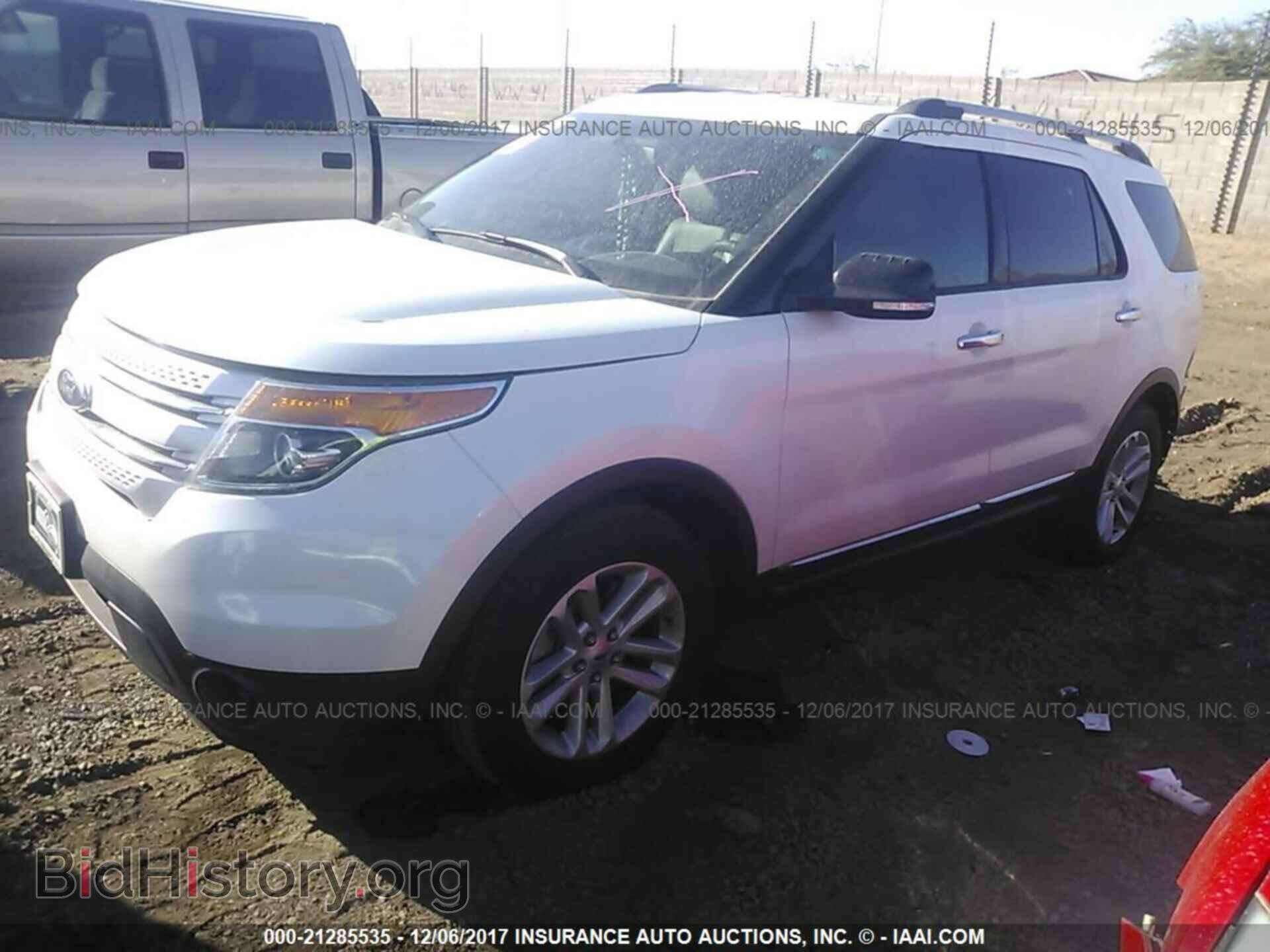 2014 Ford Explorer - VIN: 1FM5K7D98EGA03594 - Фото 2
