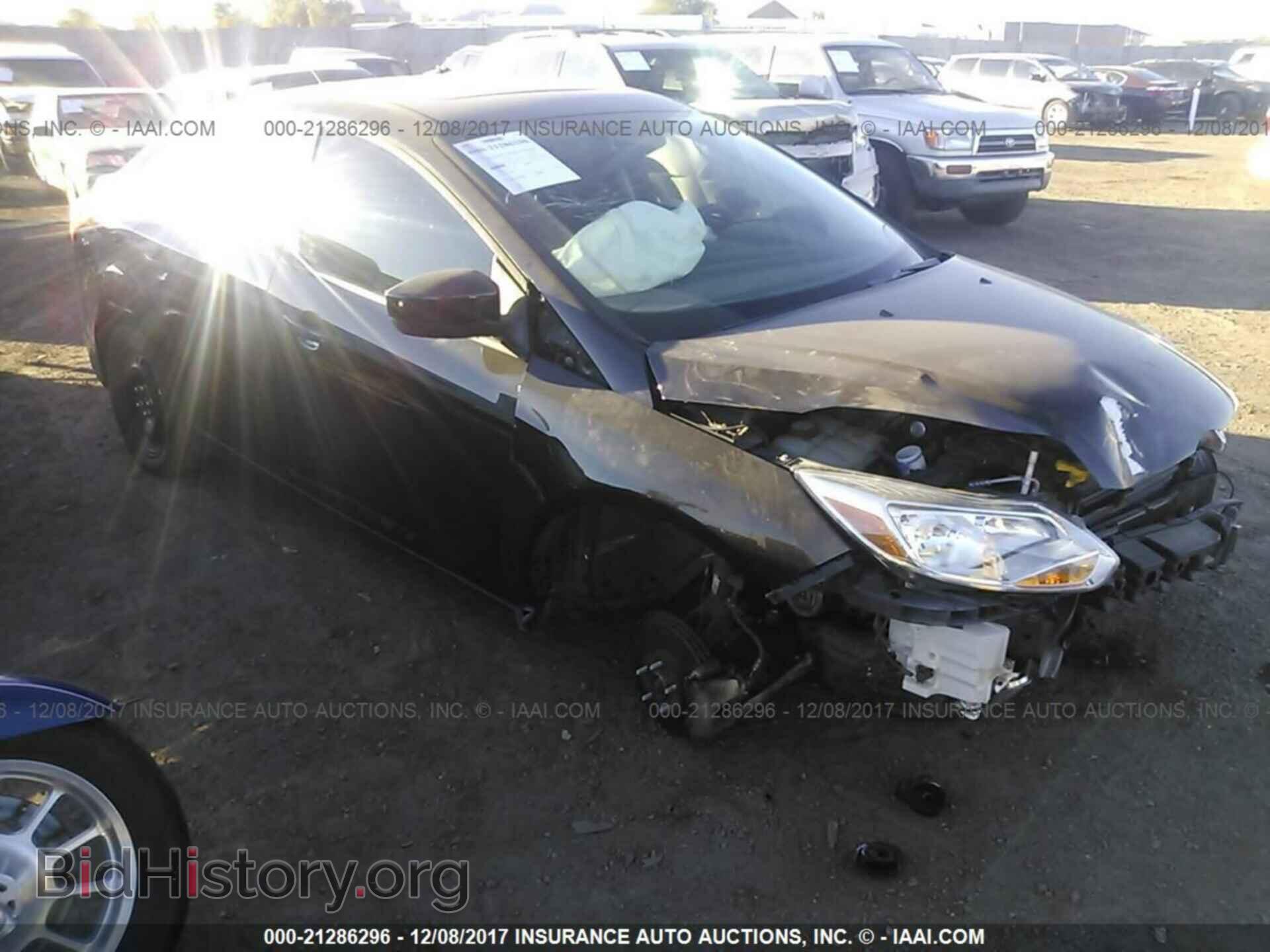 Photo 1FAHP3F22CL237249 - Ford Focus 2012