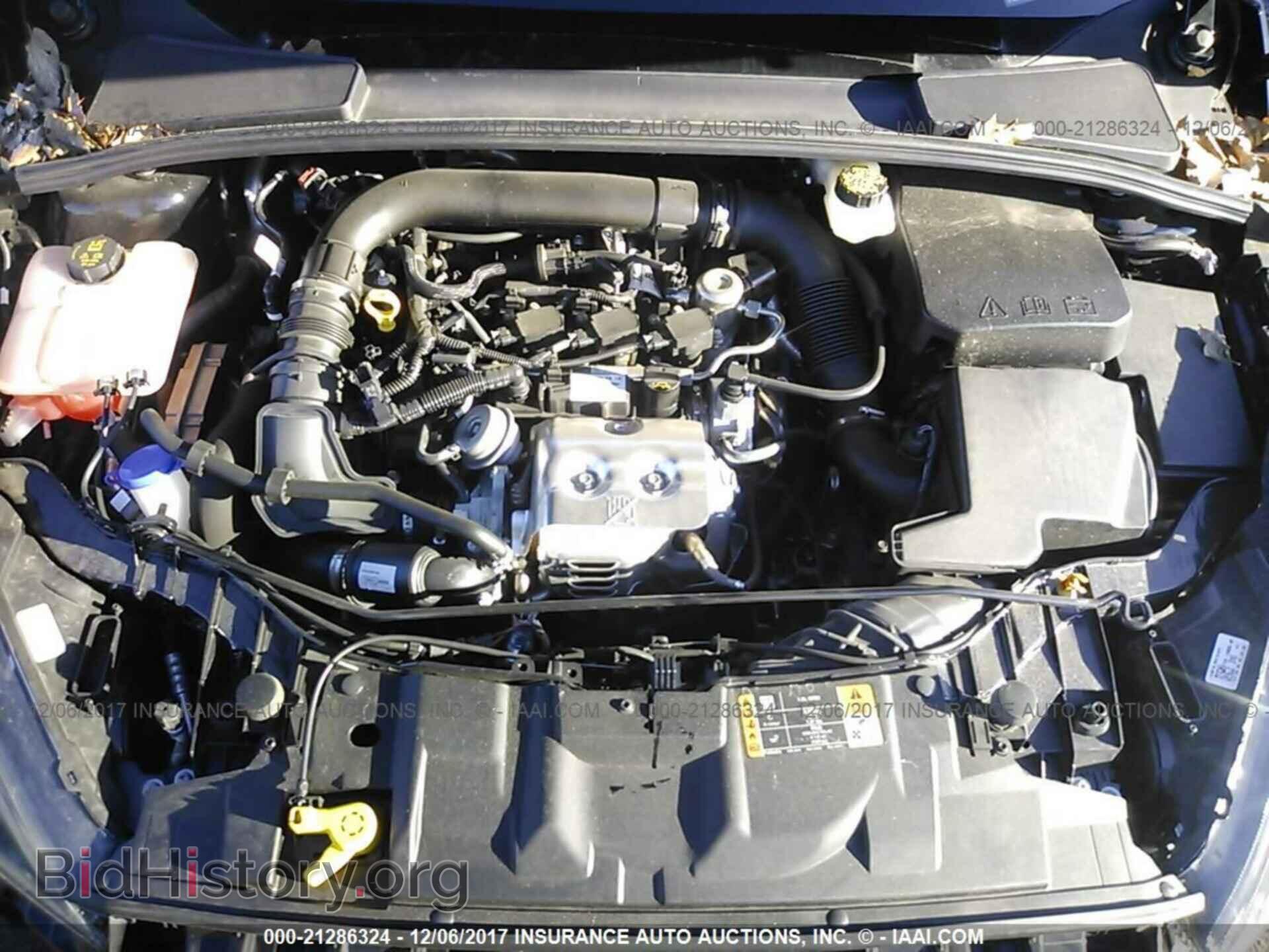 2017 Ford Focus - VIN: 1FADP3FE7HL222116 - Photo 10