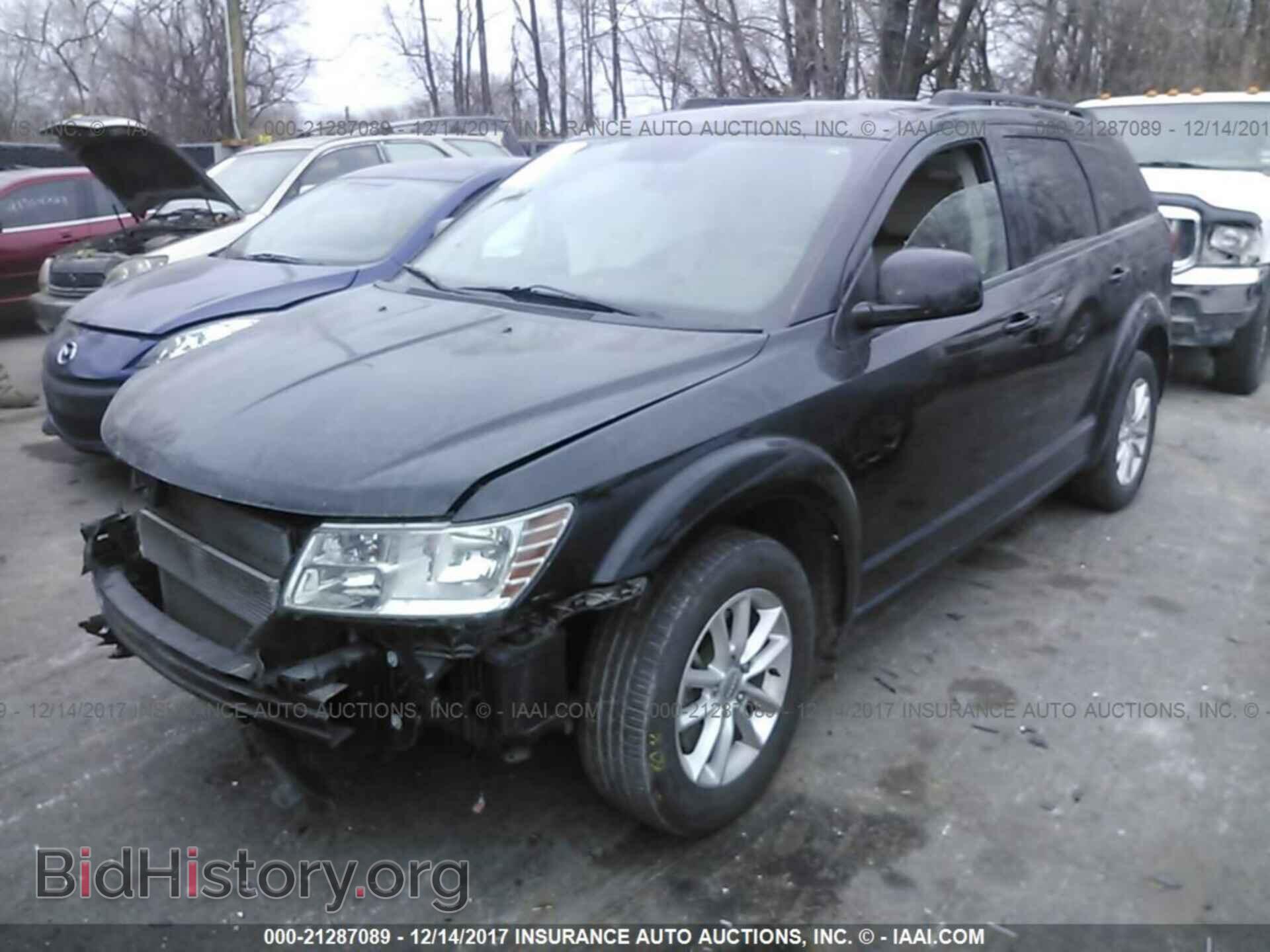 2014 Dodge Journey - VIN: 3C4PDCBG3ET127138 - Фото 2