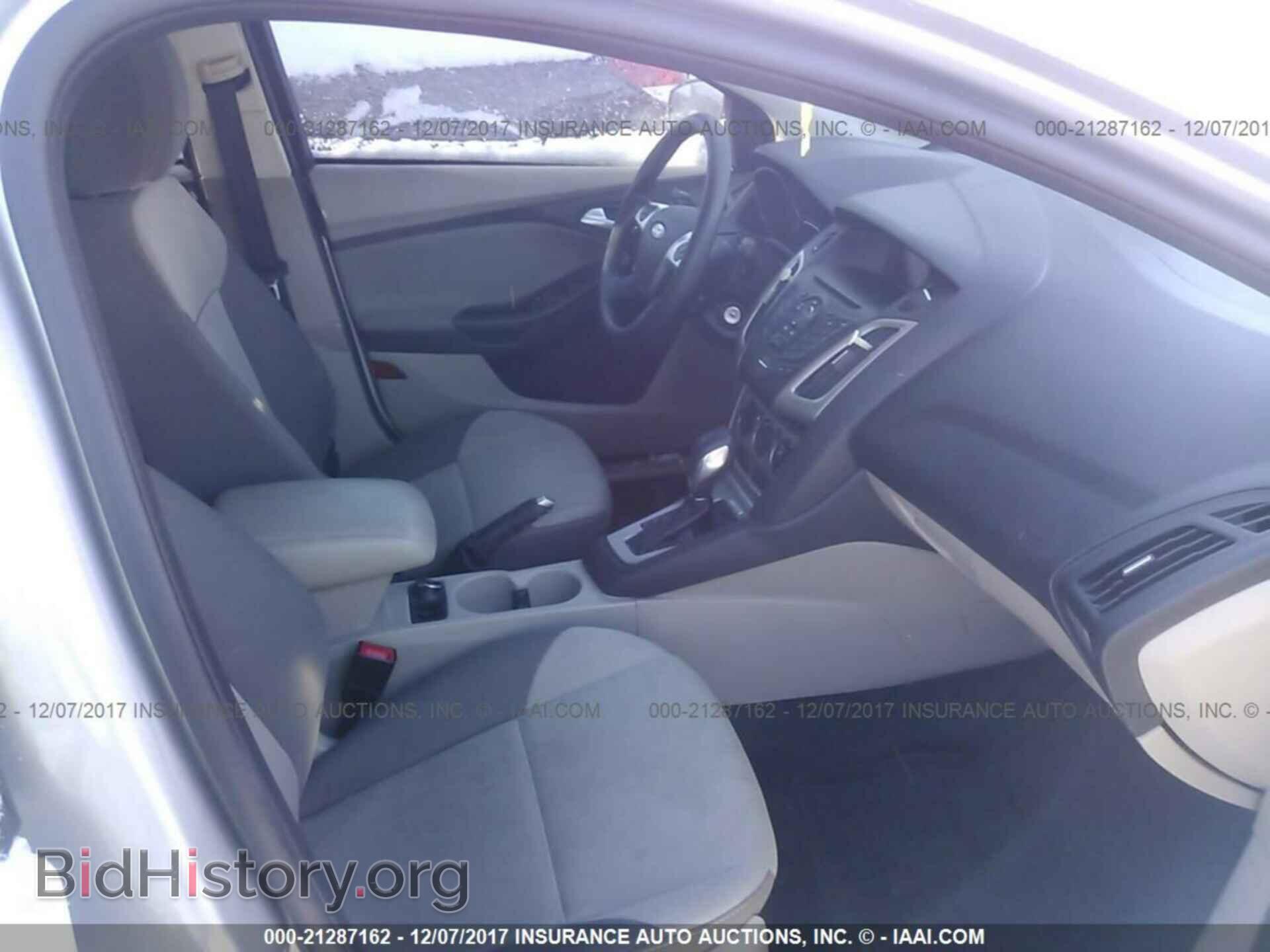 2013 Ford Focus - VIN: 1FADP3F21DL321014 - Photo 5