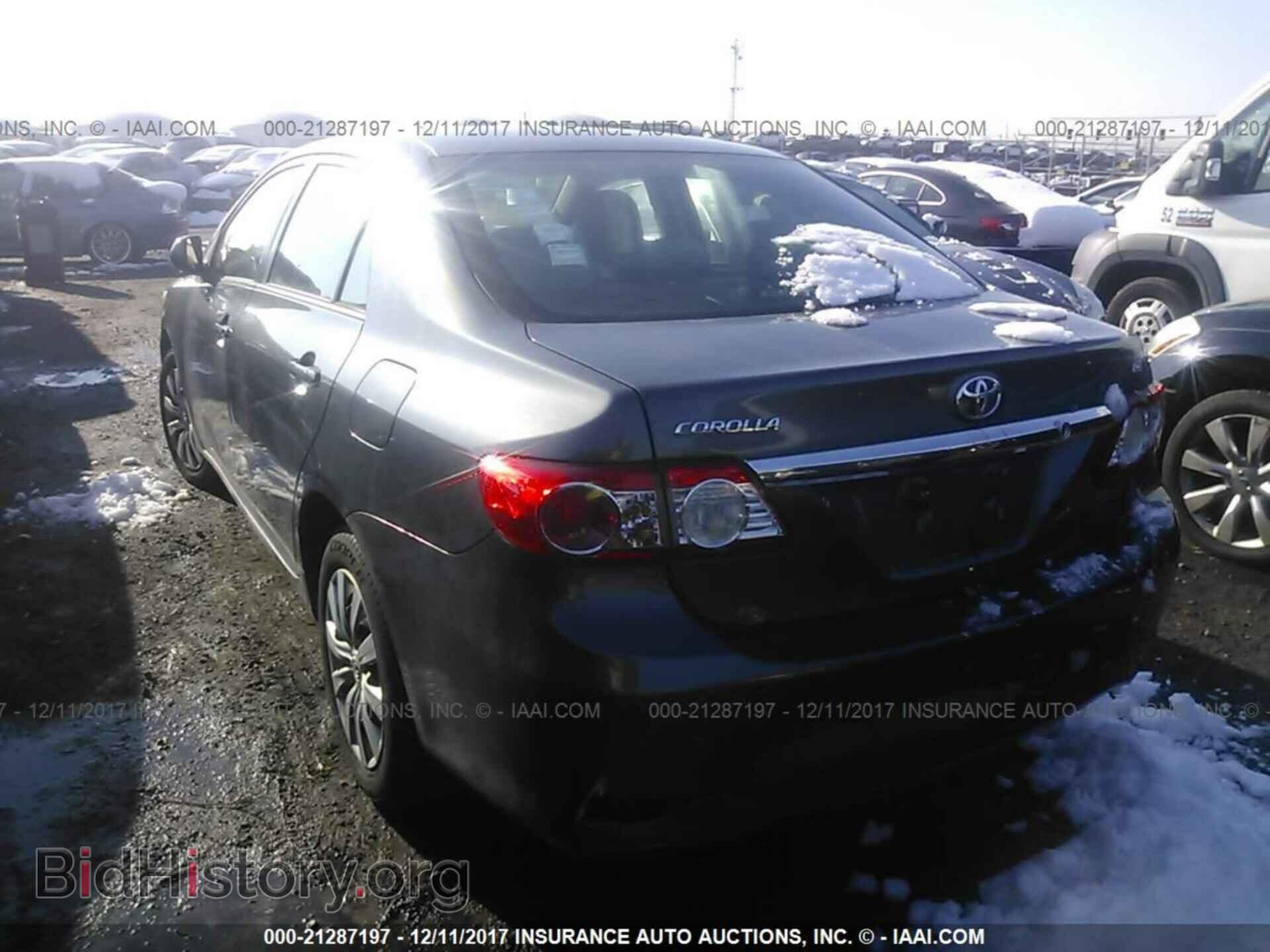 2013 Toyota Corolla - VIN: 2T1BU4EEXDC997769 - Фото 3