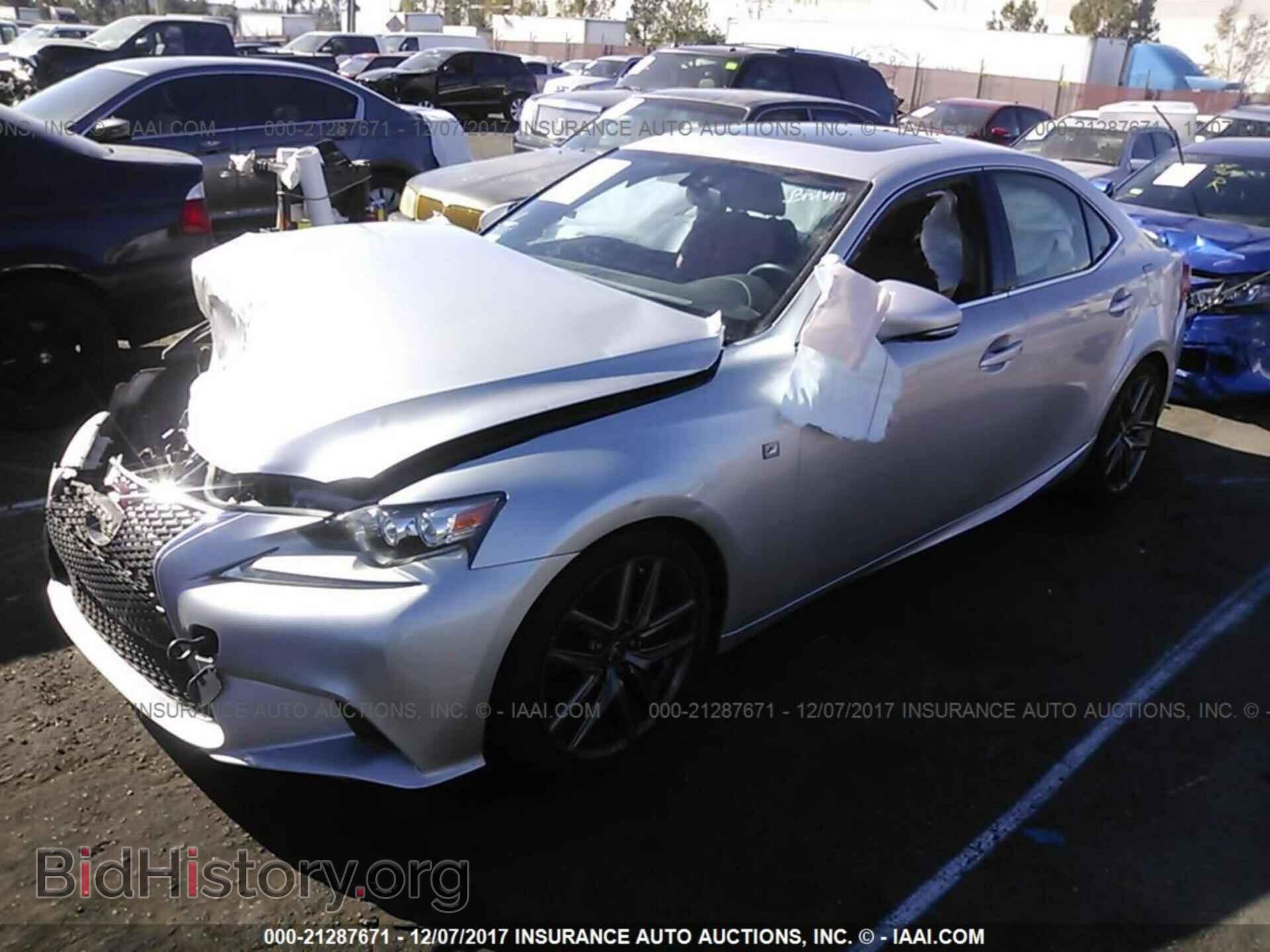 2014 Lexus Is - VIN: JTHBE1D2XE5000785 - Photo 2