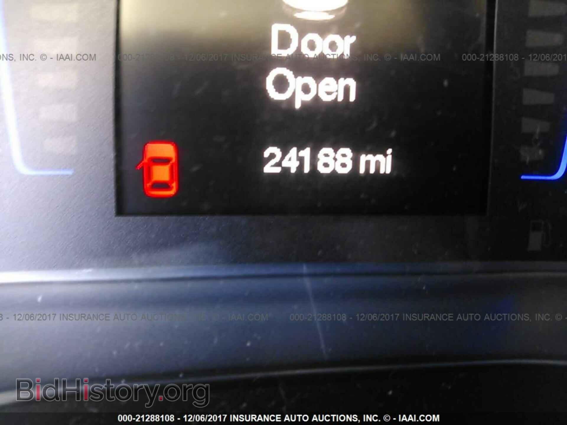 2015 Chrysler 200 - VIN: 1C3CCCAB0FN661338 - Photo 7