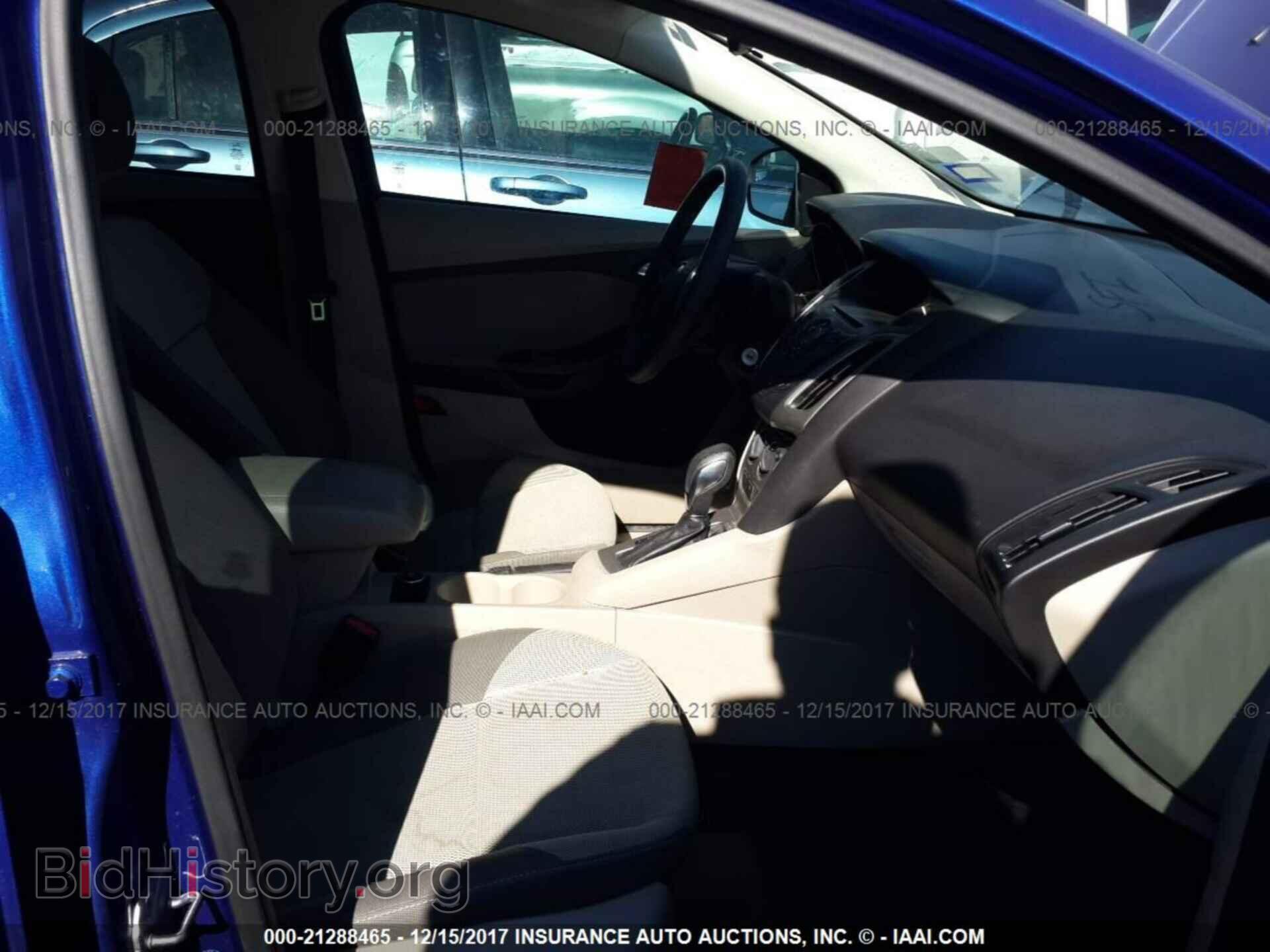 2012 Ford Focus - VIN: 1FAHP3F21CL435241 - Фото 5