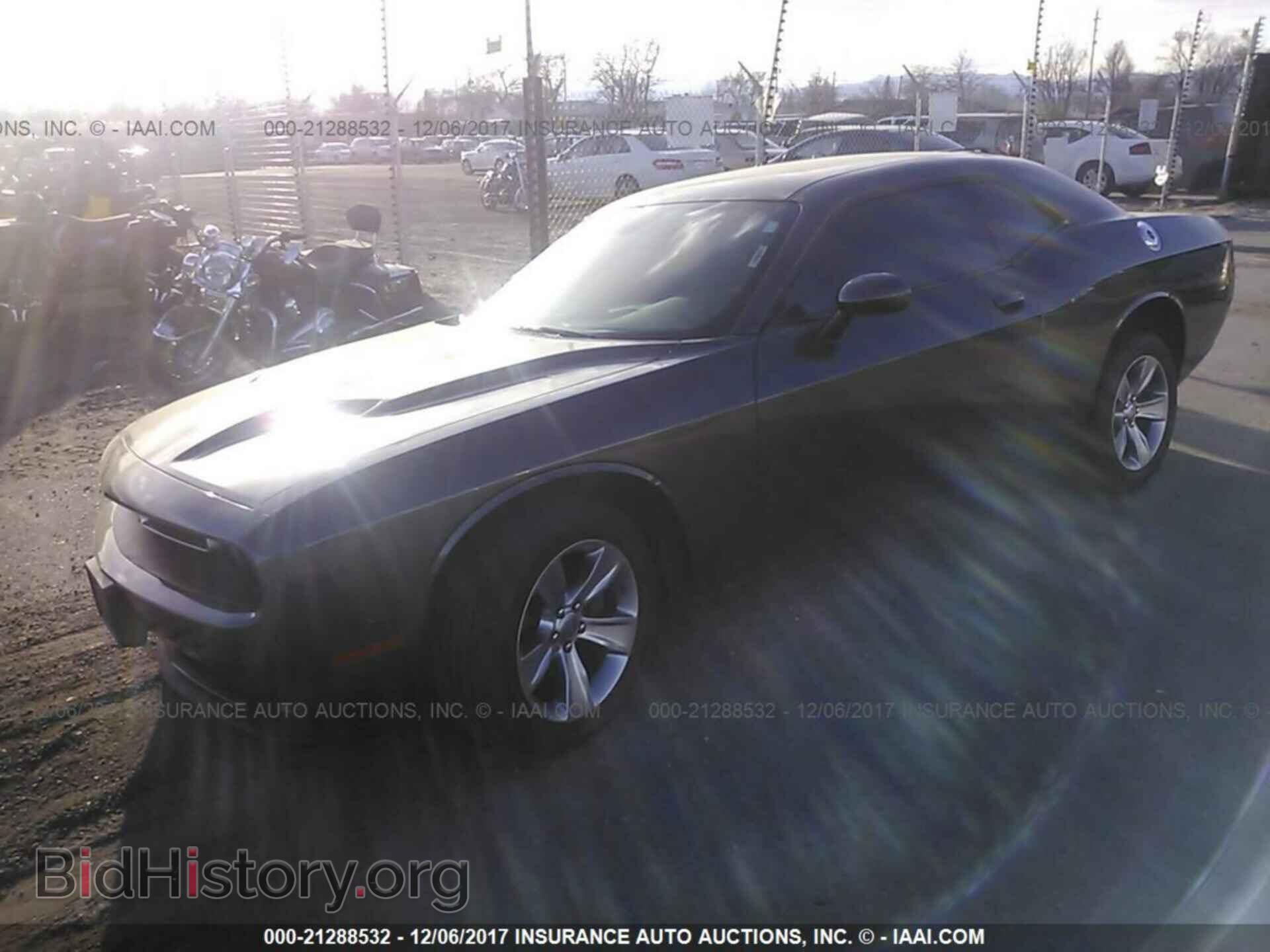 2016 Dodge Challenger - VIN: 2C3CDZAG1GH249788 - Фото 2