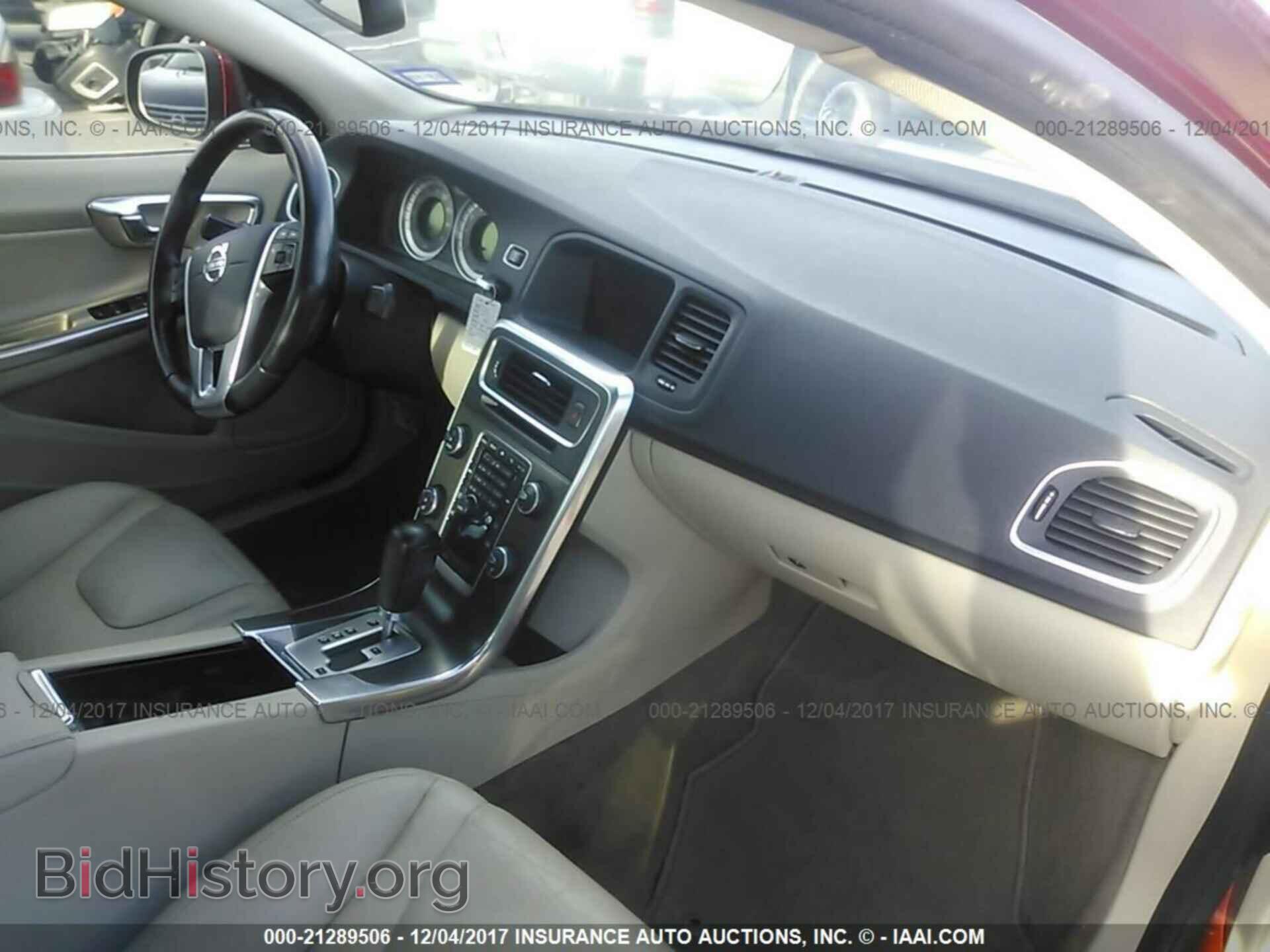 2012 Volvo S60 - VIN: YV1622FS5C2116323 - Фото 5