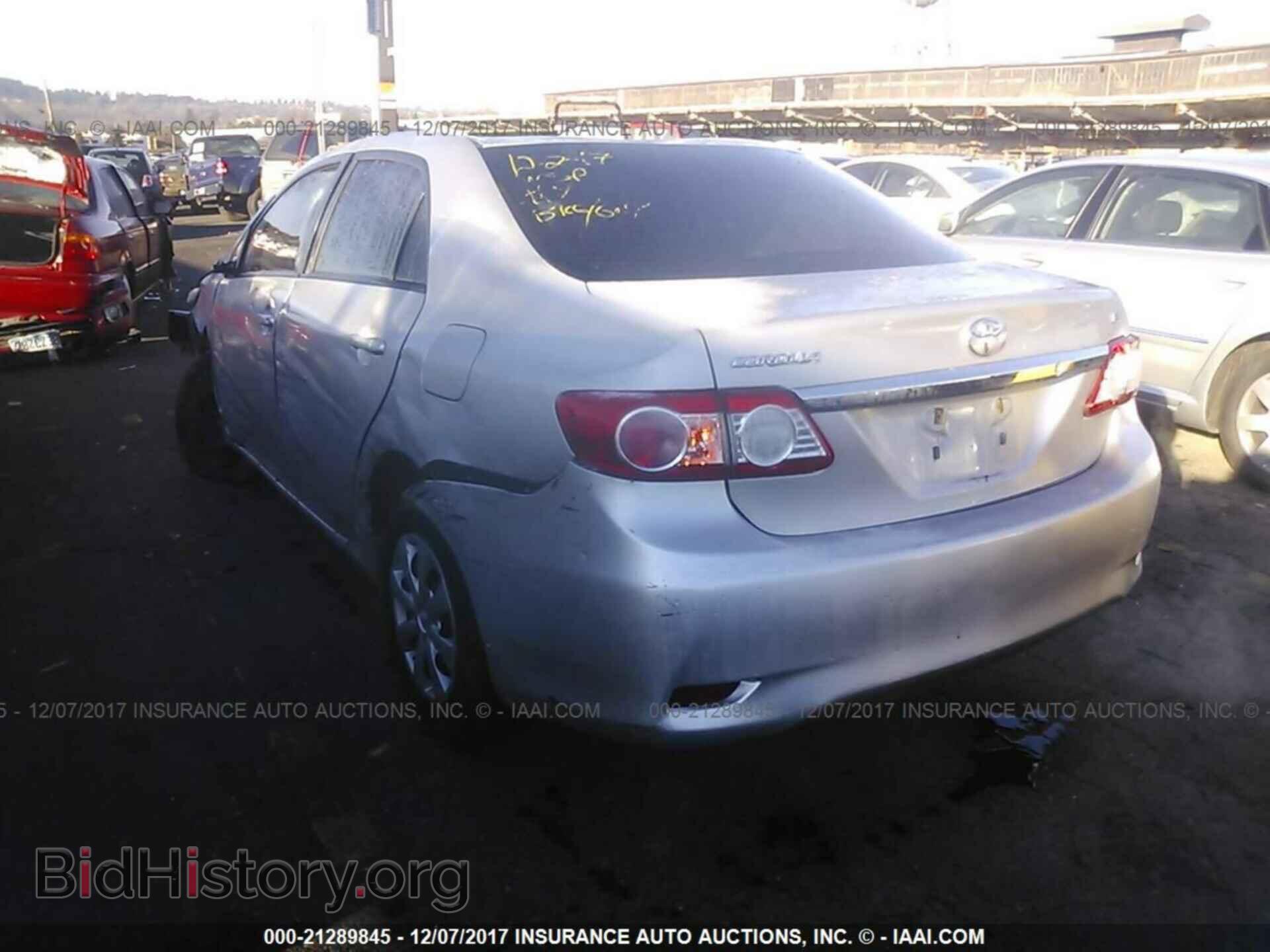 2011 Toyota Corolla - VIN: 2T1BU4EE7BC553049 - Фото 3