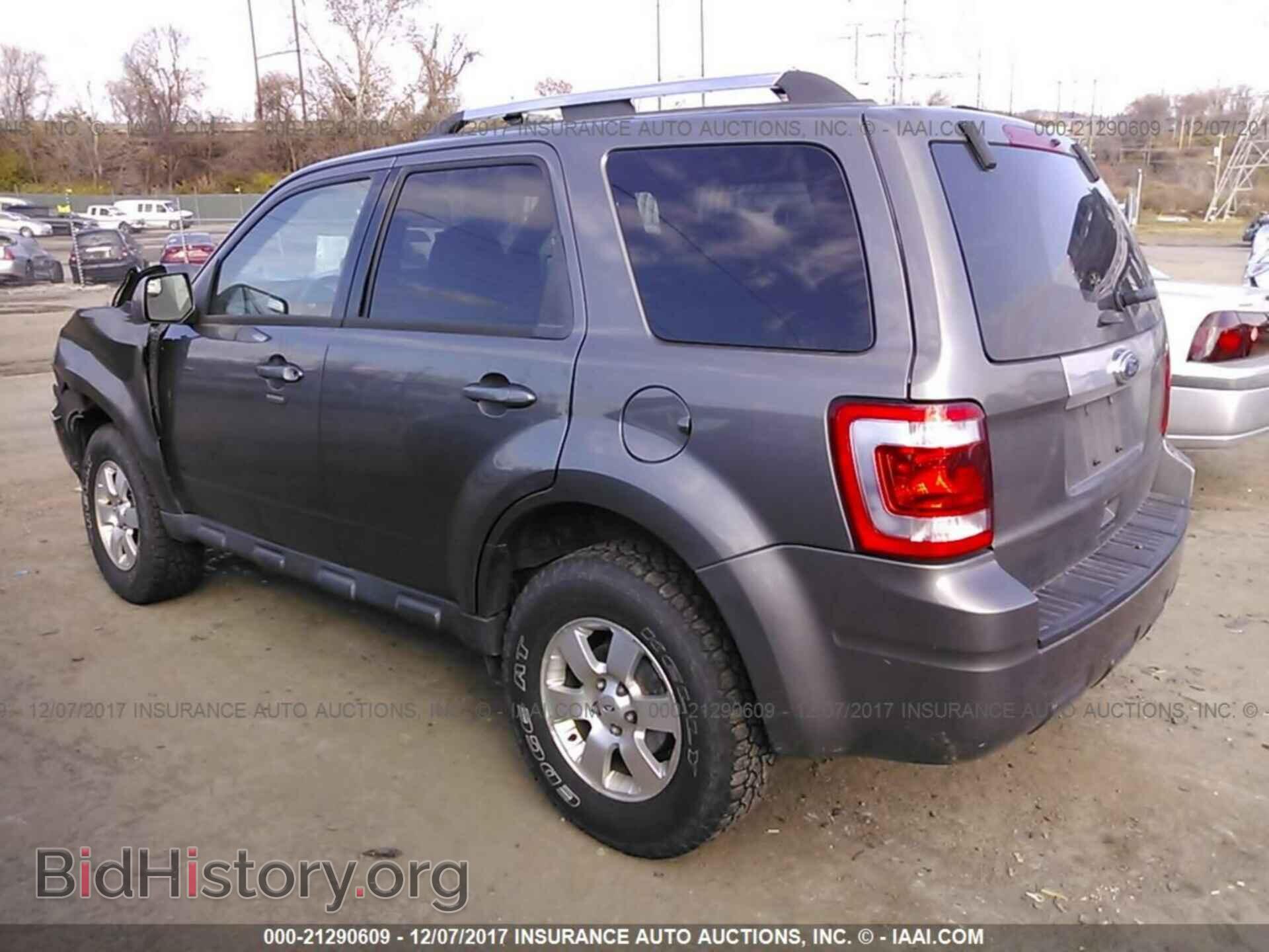 2012 Ford Escape - VIN: 1FMCU9EG4CKC09712 - Photo 3