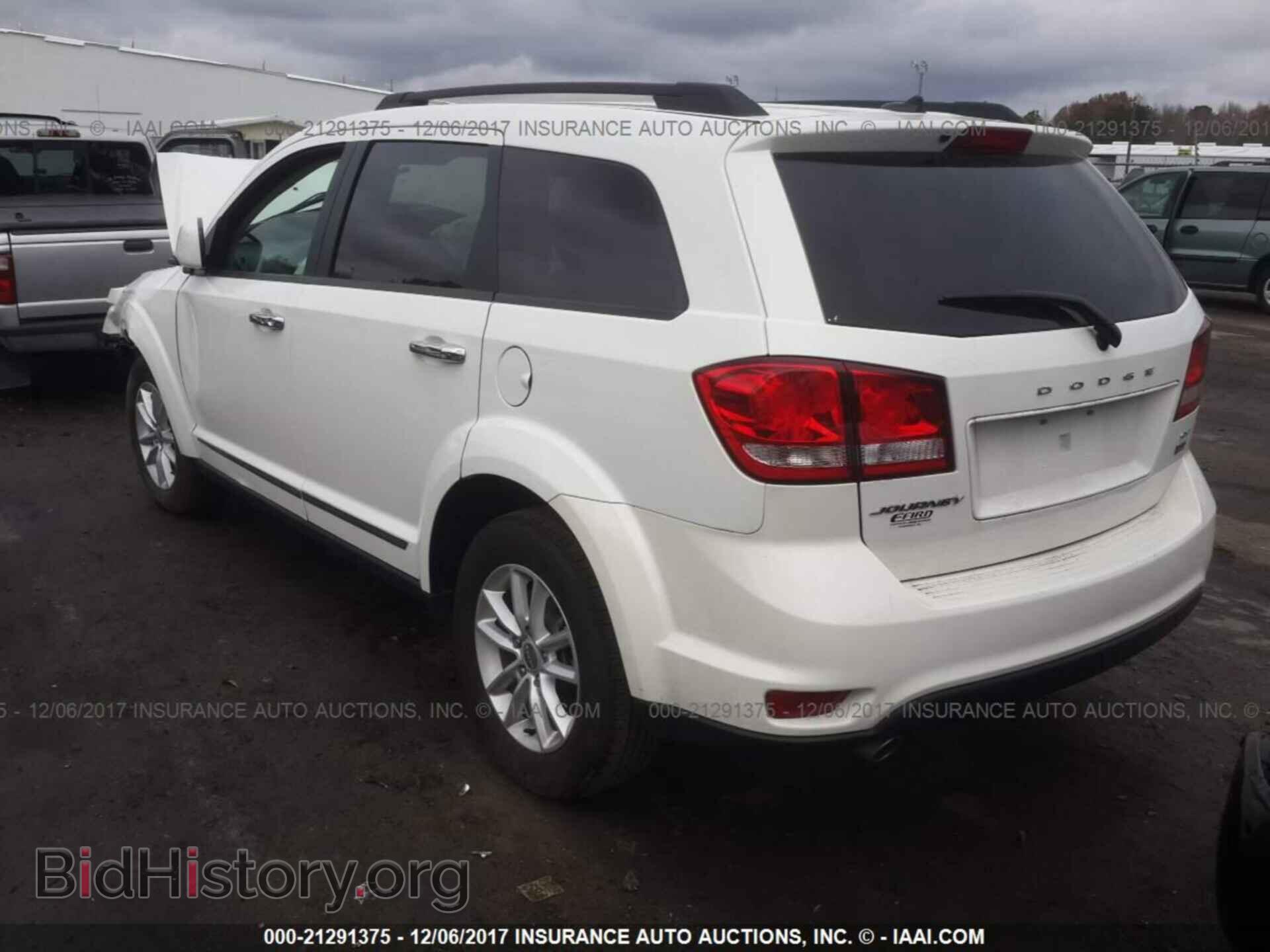2017 Dodge Journey - VIN: 3C4PDCBG6HT510916 - Фото 3