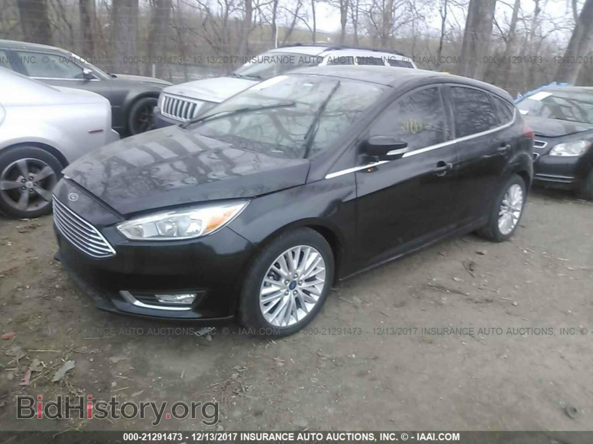 2015 Ford Focus - VIN: 1FADP3N21FL274247 - Photo 2