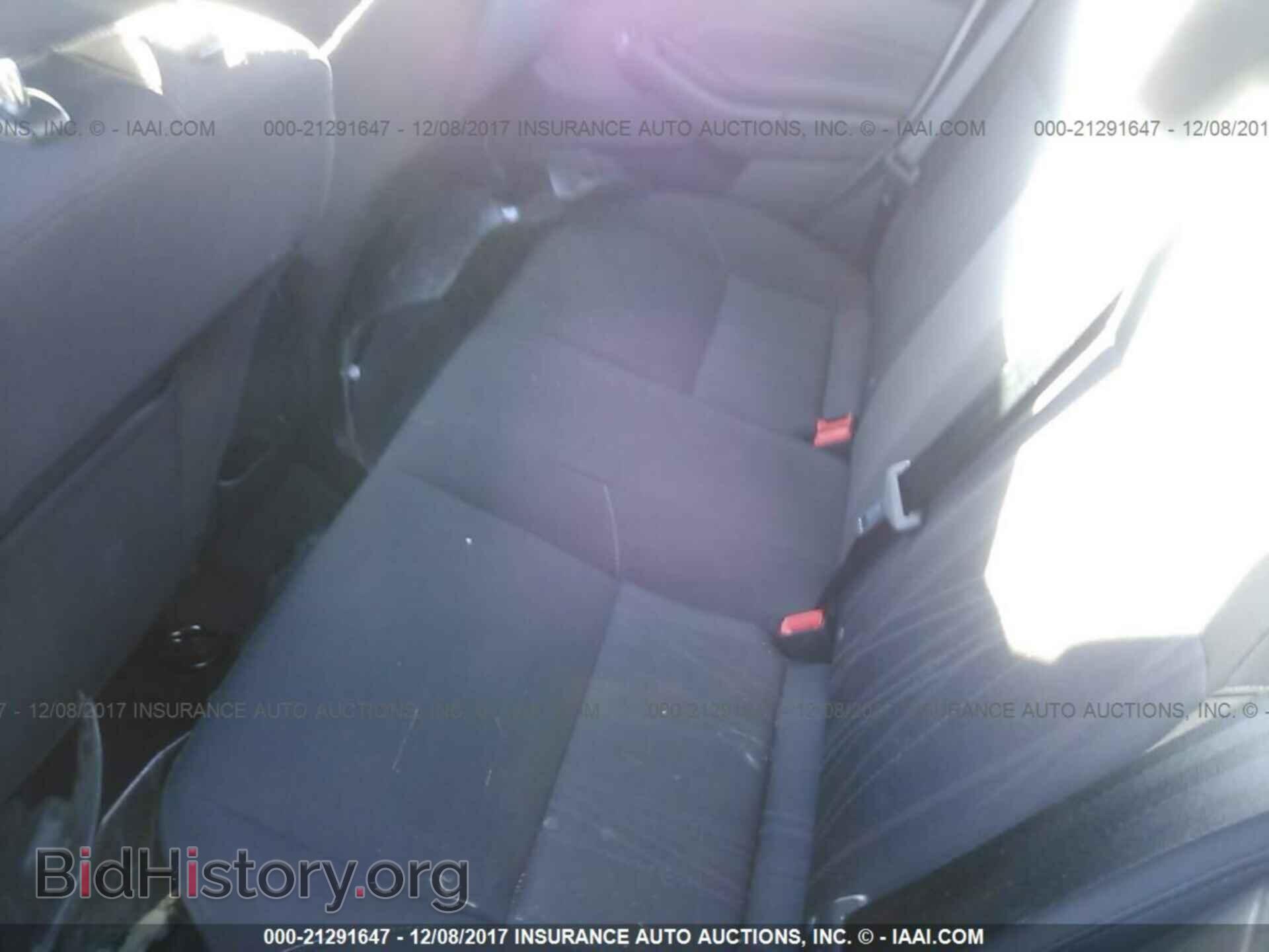 2017 Ford Focus - VIN: 1FADP3F26HL276240 - Photo 8