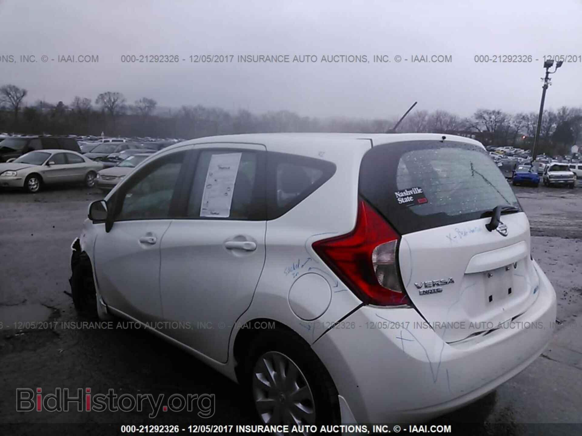 2014 Nissan Versa note - VIN: 3N1CE2CP1EL388694 - Фото 3