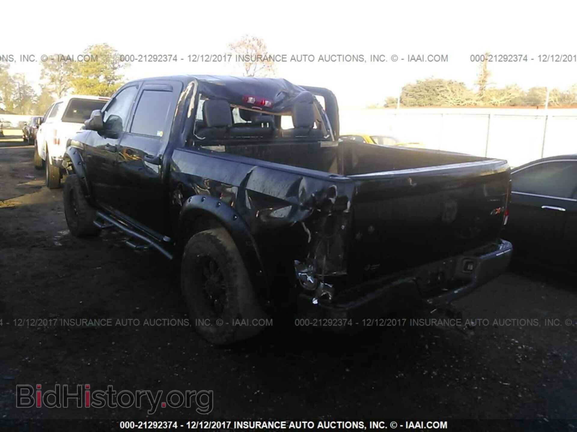 2012 Dodge Ram 1500 - VIN: 1C6RD7KT9CS200743 - Photo 3
