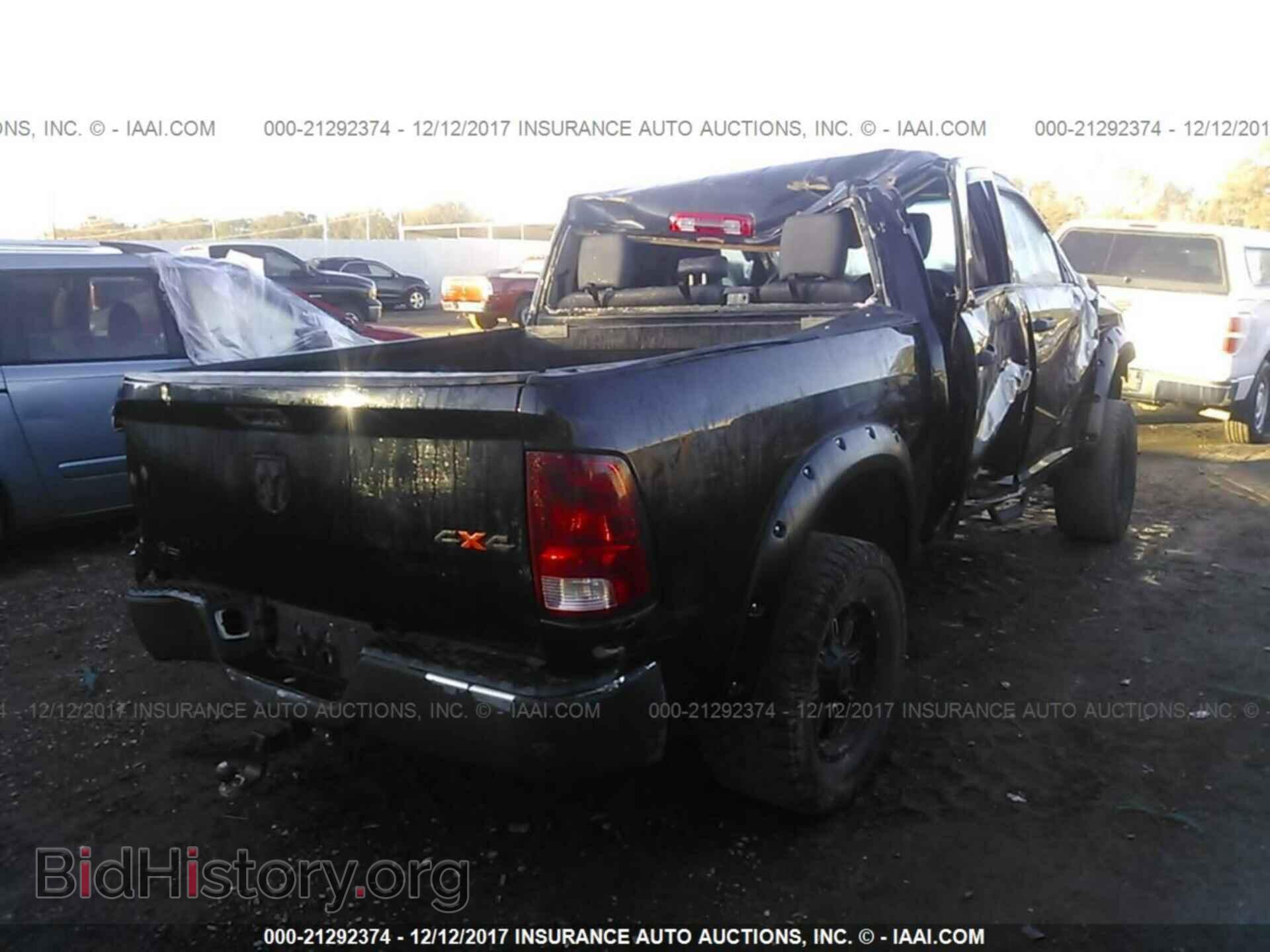 2012 Dodge Ram 1500 - VIN: 1C6RD7KT9CS200743 - Photo 4