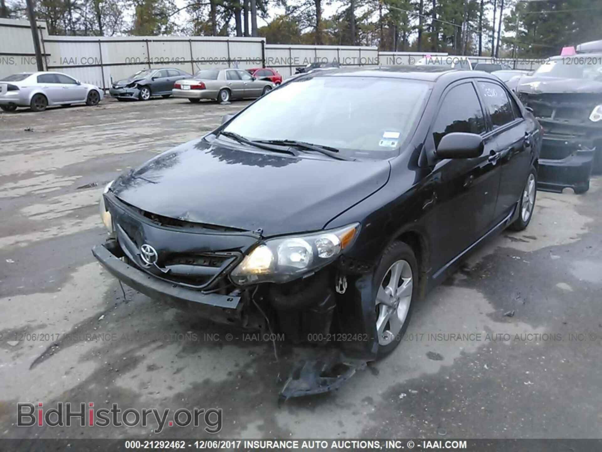 2011 Toyota Corolla - VIN: 2T1BU4EE7BC709350 - Фото 2